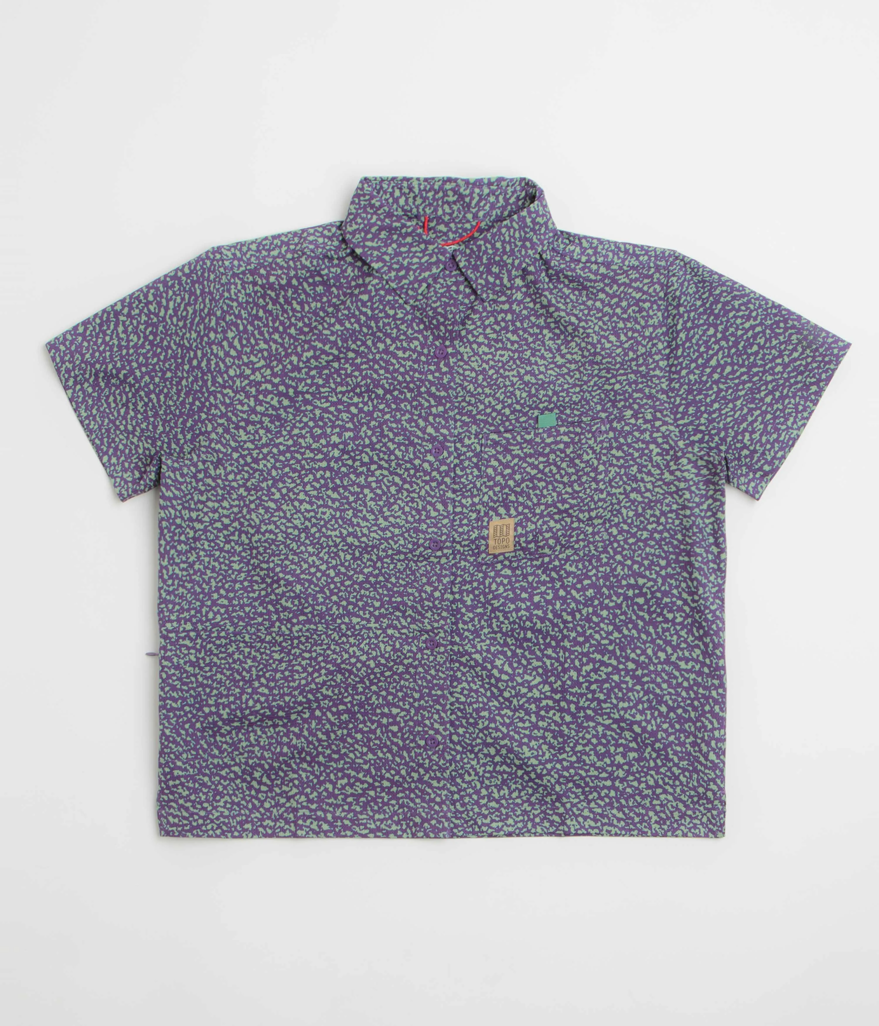 Mountain Retreat Reinforced Elasticity Topo Designs Womens Retro River Short Sleeve Shirt - Crackle Loganberry