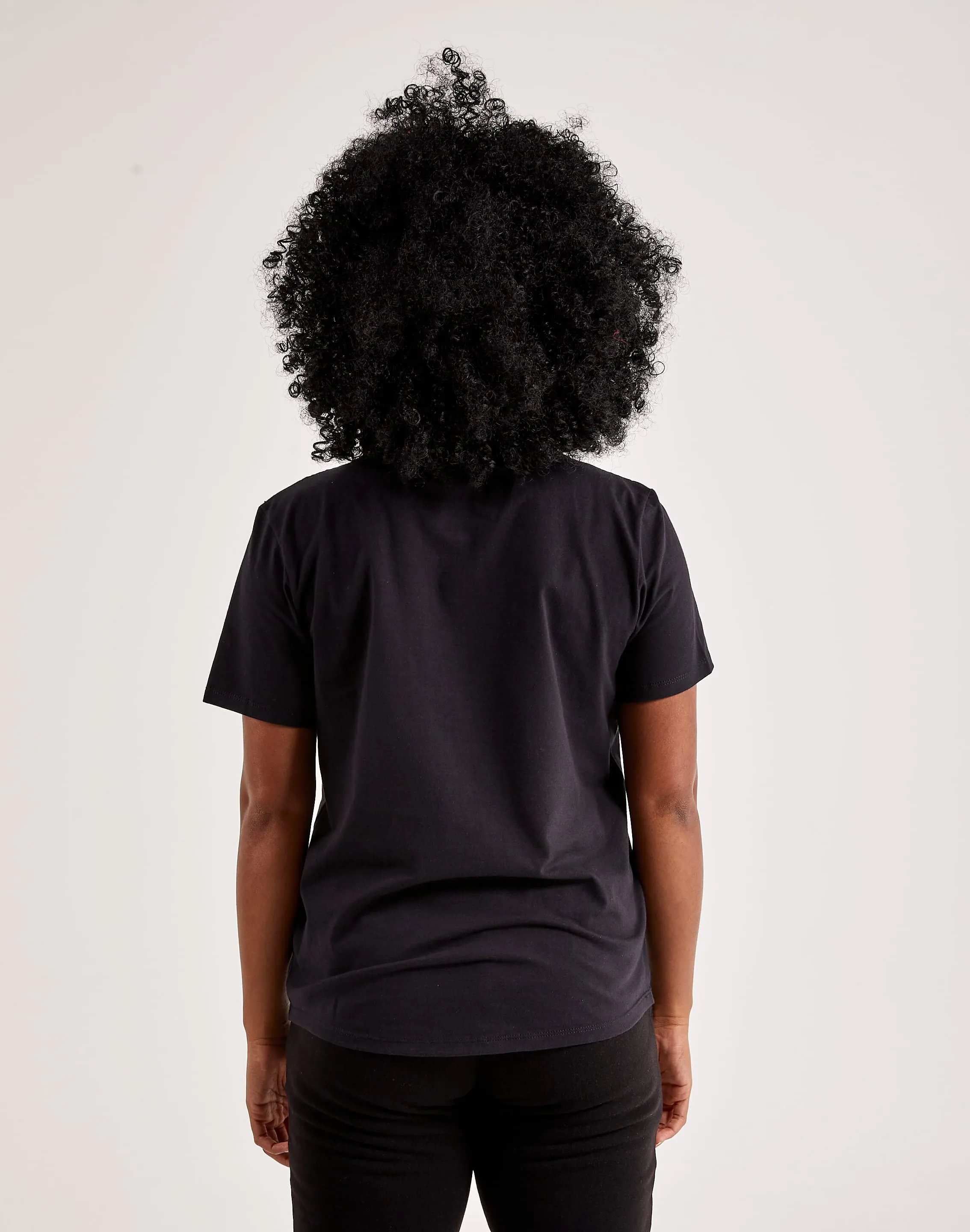 Gym Safe Nike Essential Icon Futura Tee