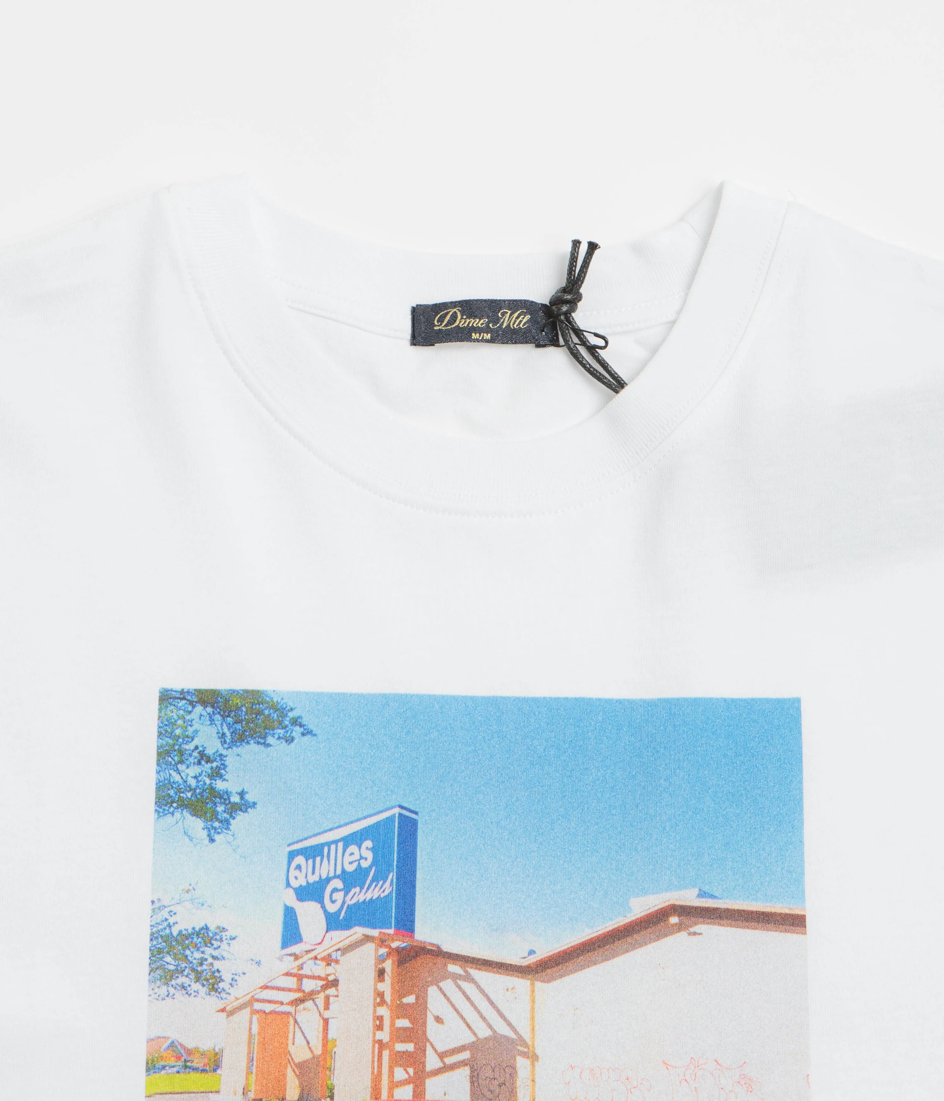 boots Floral Pattern Dime Selfie T-Shirt - White