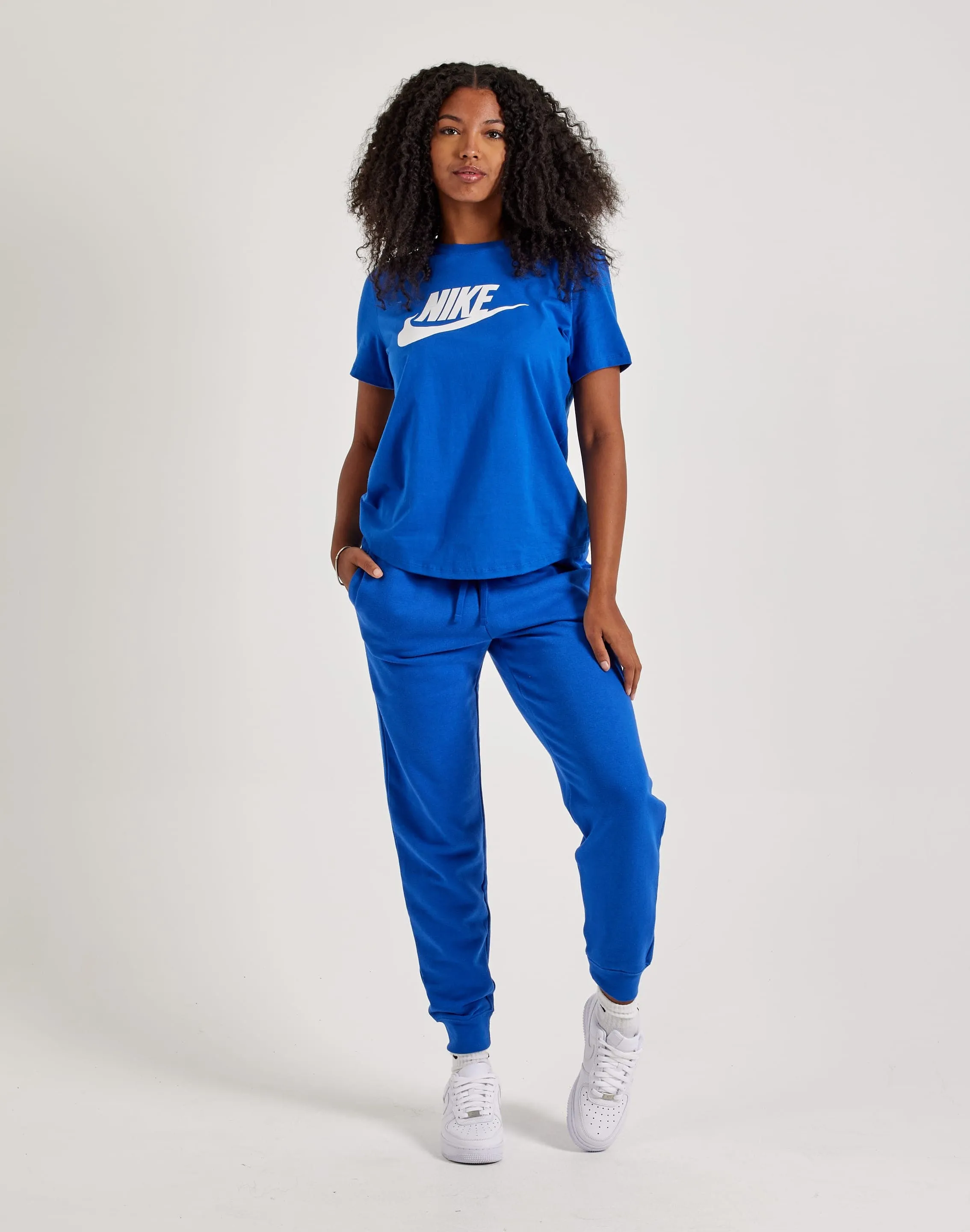 Nike Club Fleece Mid-Rise Pants QuickReleaseFastener
