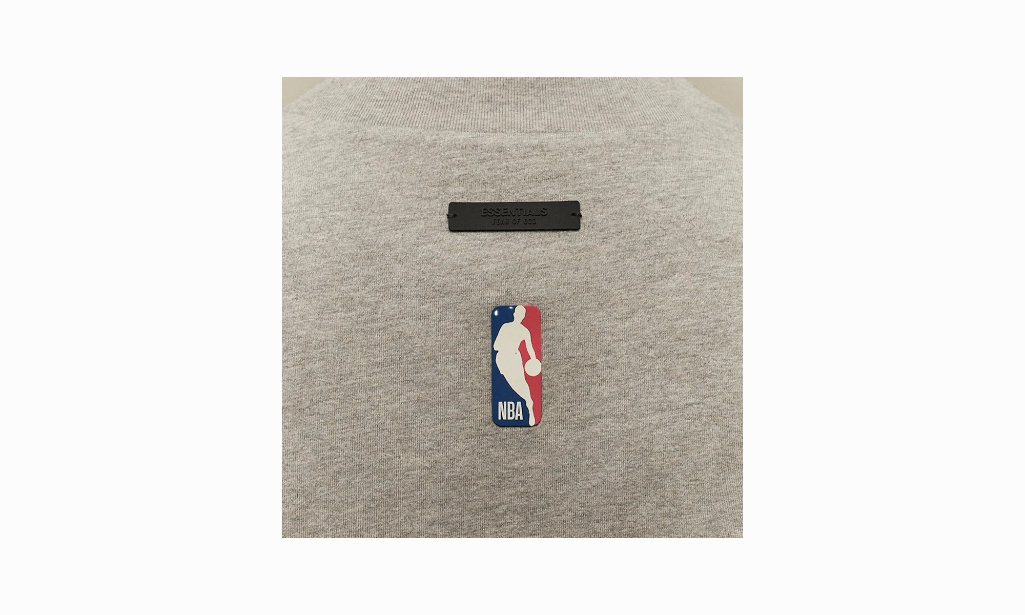 FOG x ESSENTIALS x NBA Mens Chicago Bulls Tee "Grey" Earth Fit Chic Fit