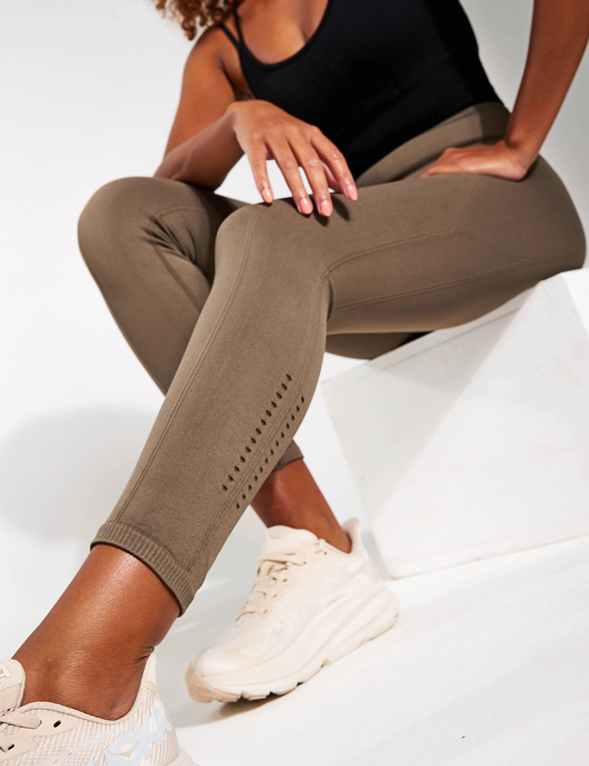 Tagless Labeling Fitness Lover School Sports India Seamless Legging - Walnut