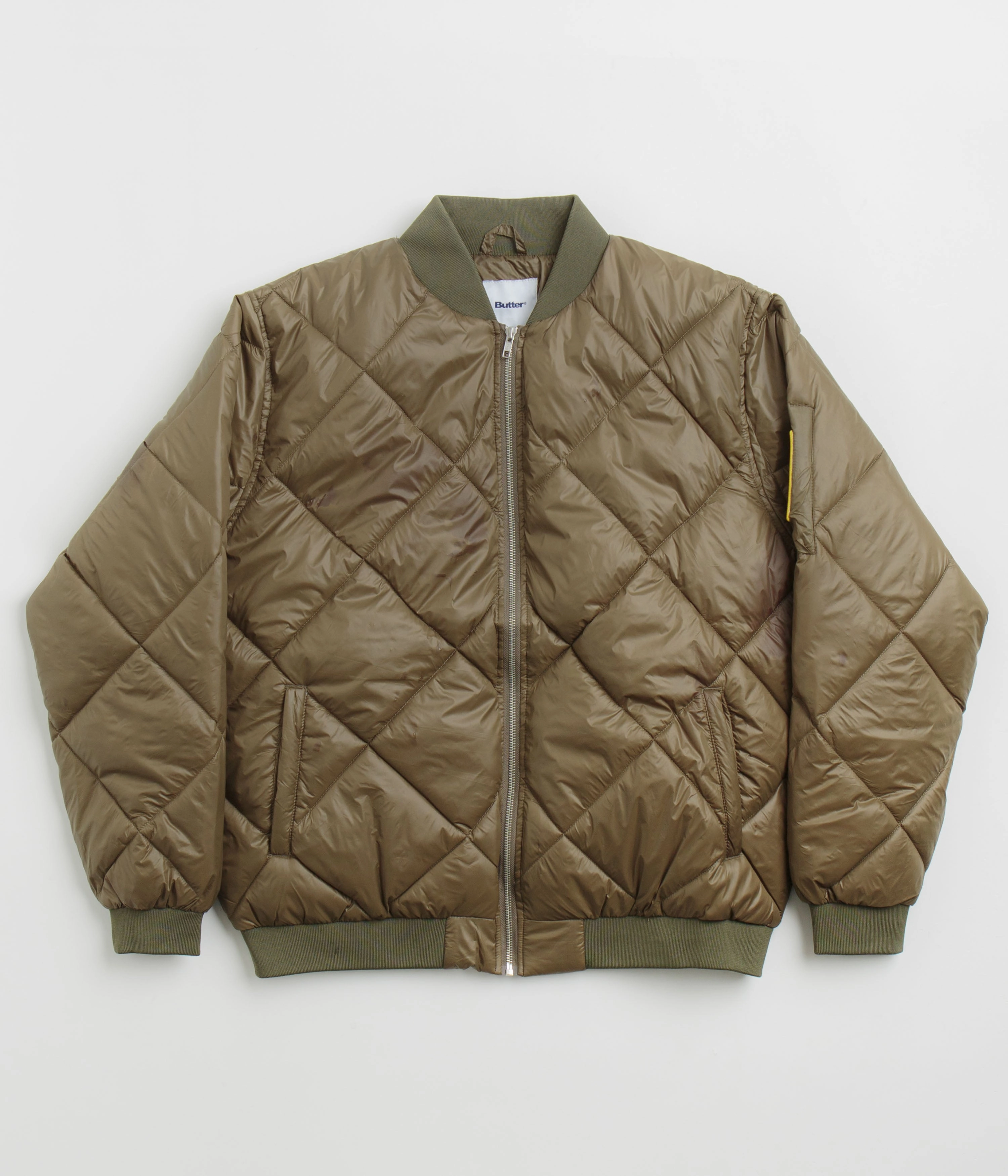 Picture Valentine's look Butter Goods Temperature Bomber Jacket - Army