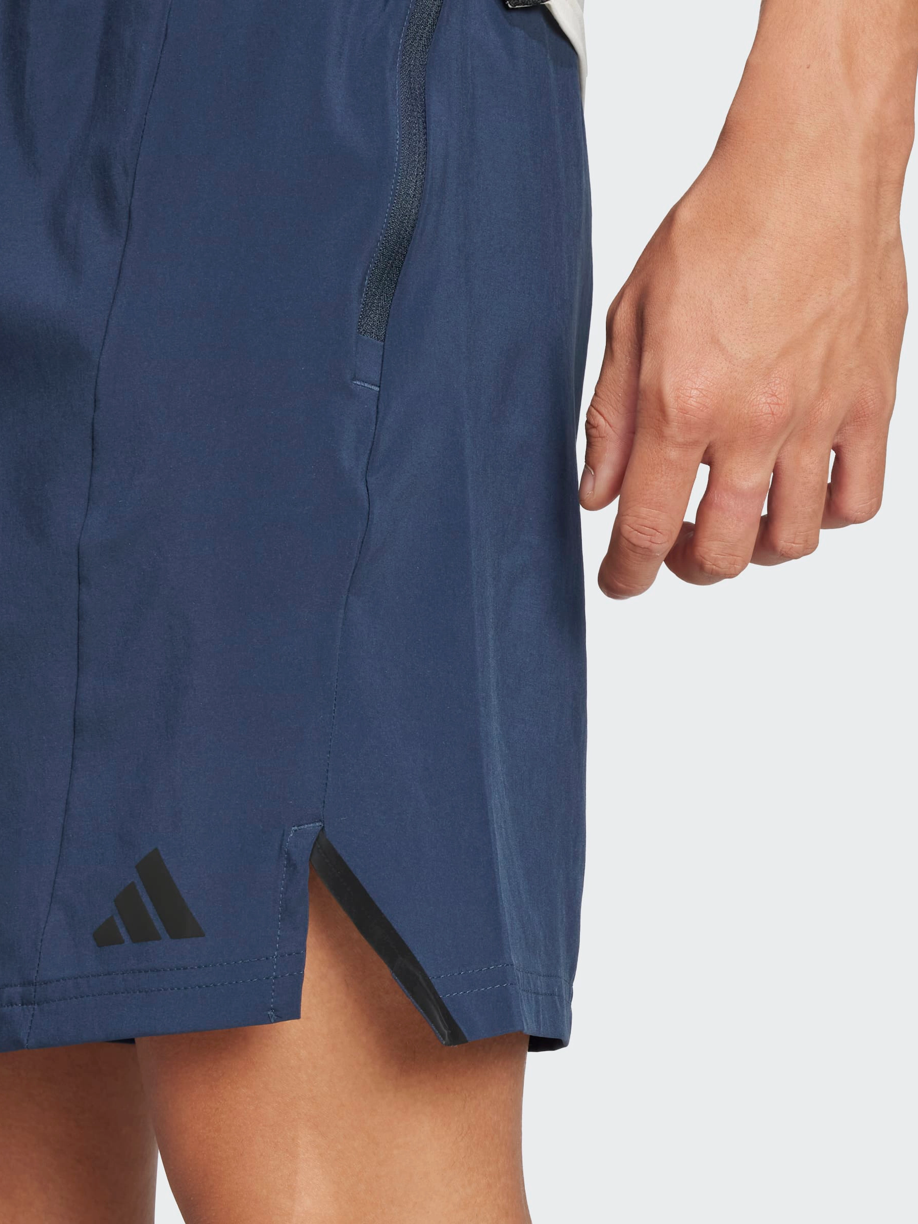 D4T Workout Short Light Reflective Trim Hypoallergenic Lining