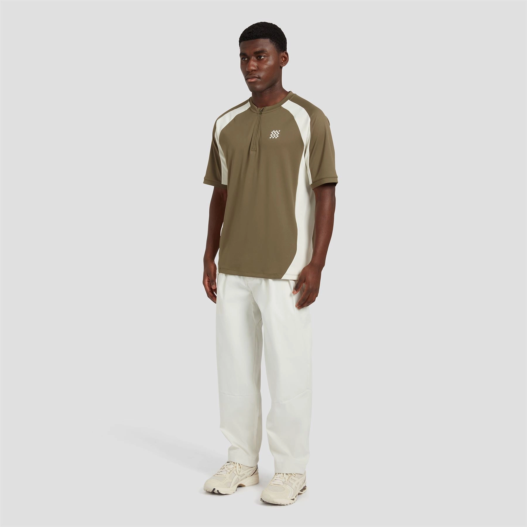 Bonded Seam Technology Non Tapered Leg Greenskeeper Chino Trousers Pebble