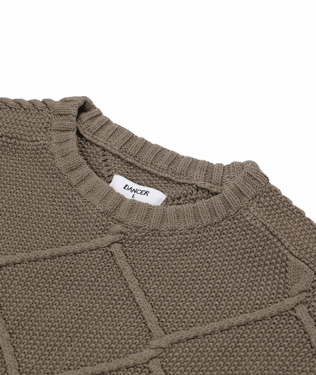 Simple Silhouette Simple Form Dancer Fence Knit
