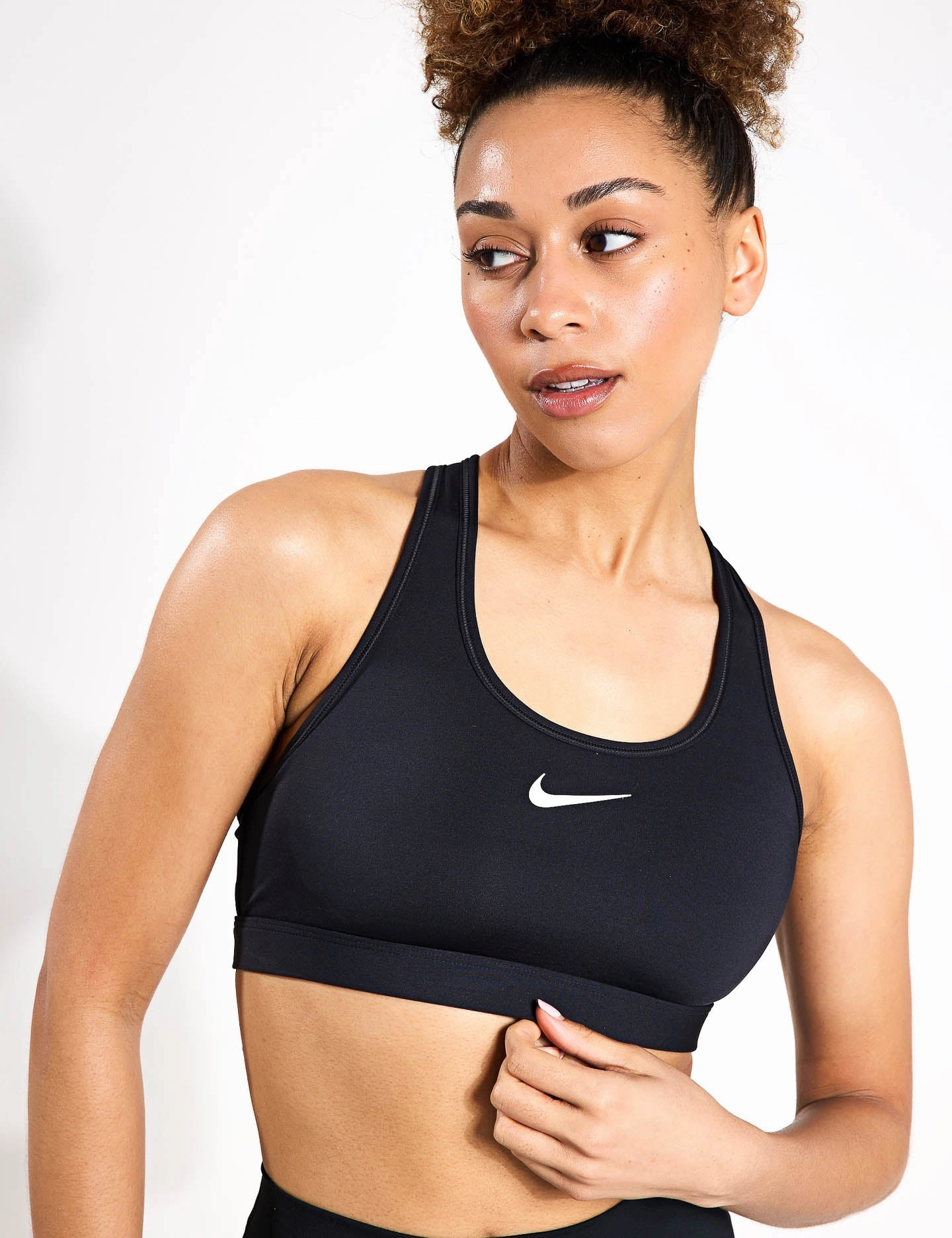 Swoosh Medium Support Bra - Black/White Outdoor Activity