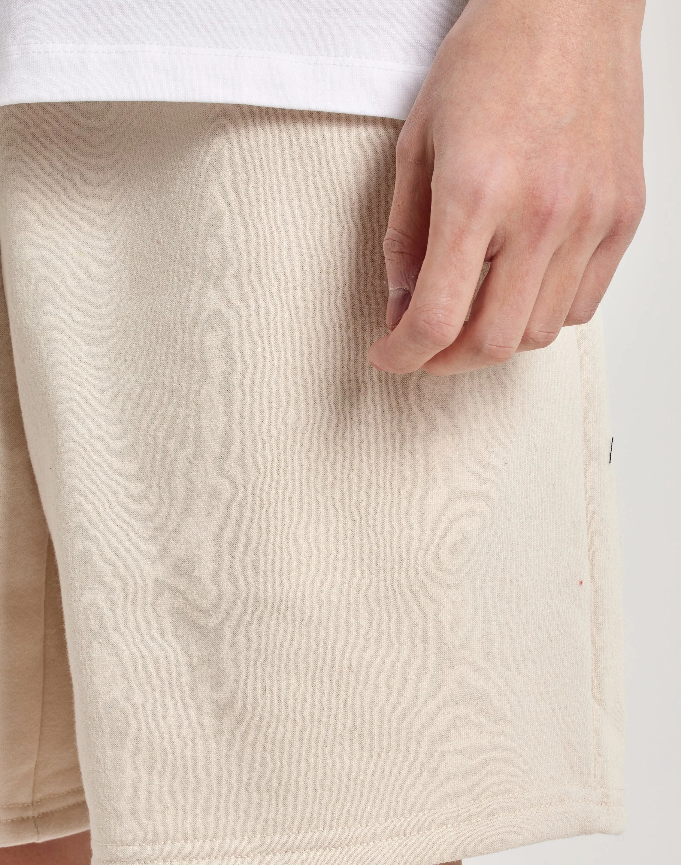 DH Essentials Fleece Shorts BuiltIn Grip