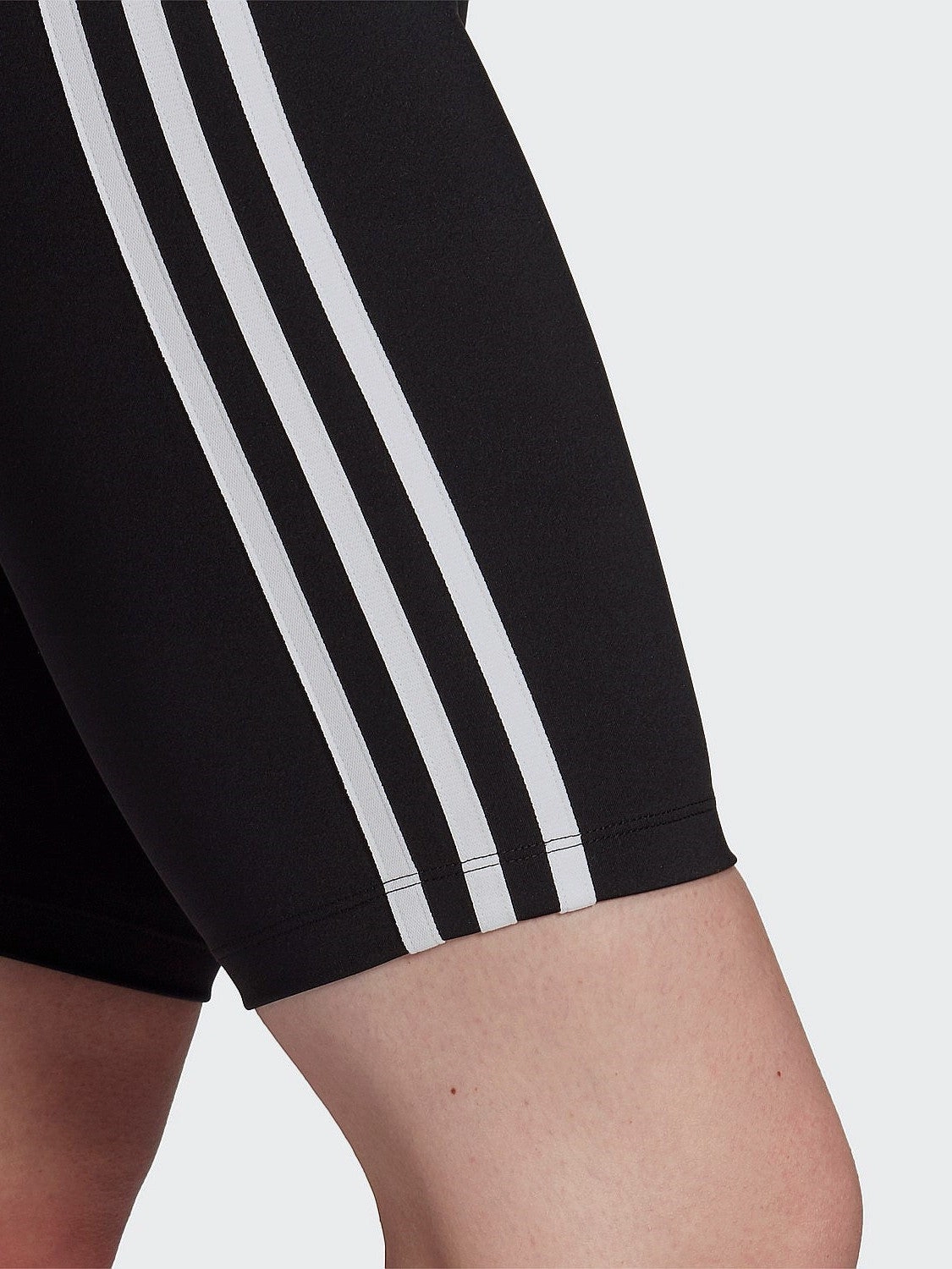 HW SHORT TIGHTS     BLACK Durable Waistband Contoured Cuff Design