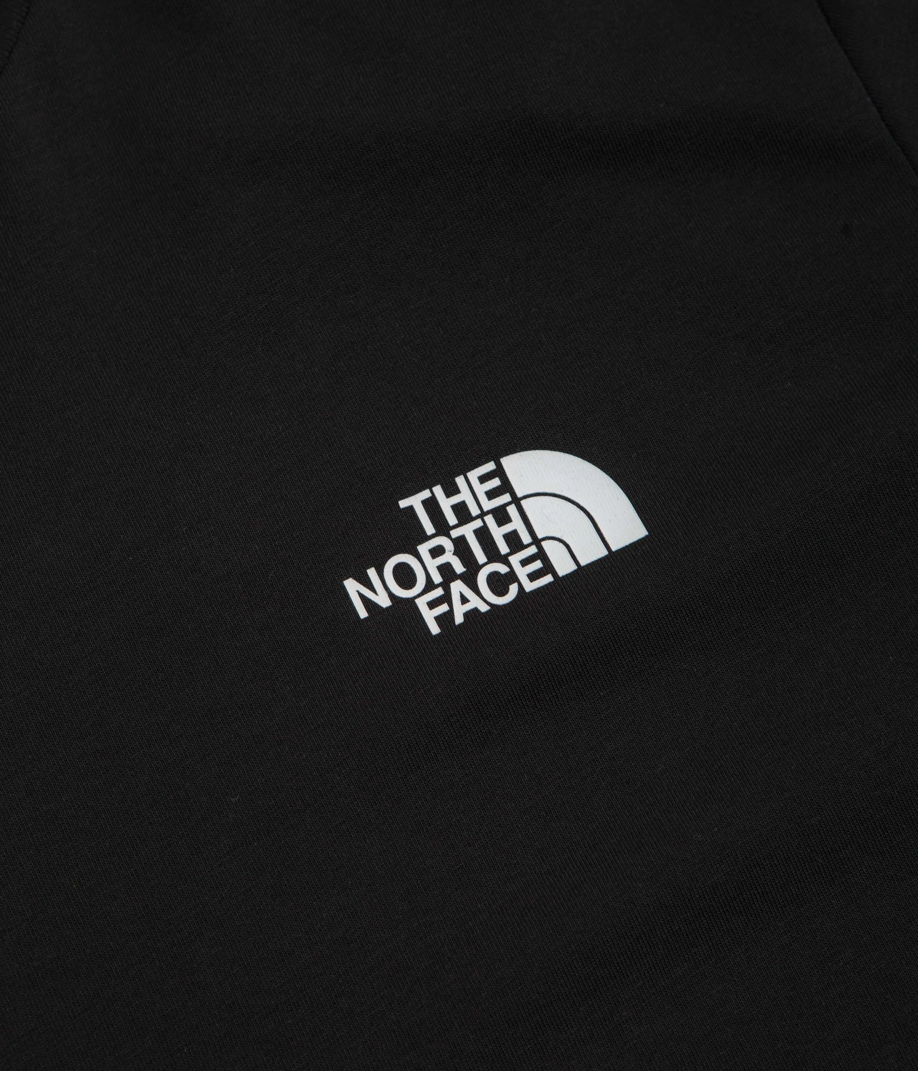The North Face Simple Dome T-Shirt - TNF Black Daily Outfit ribbon