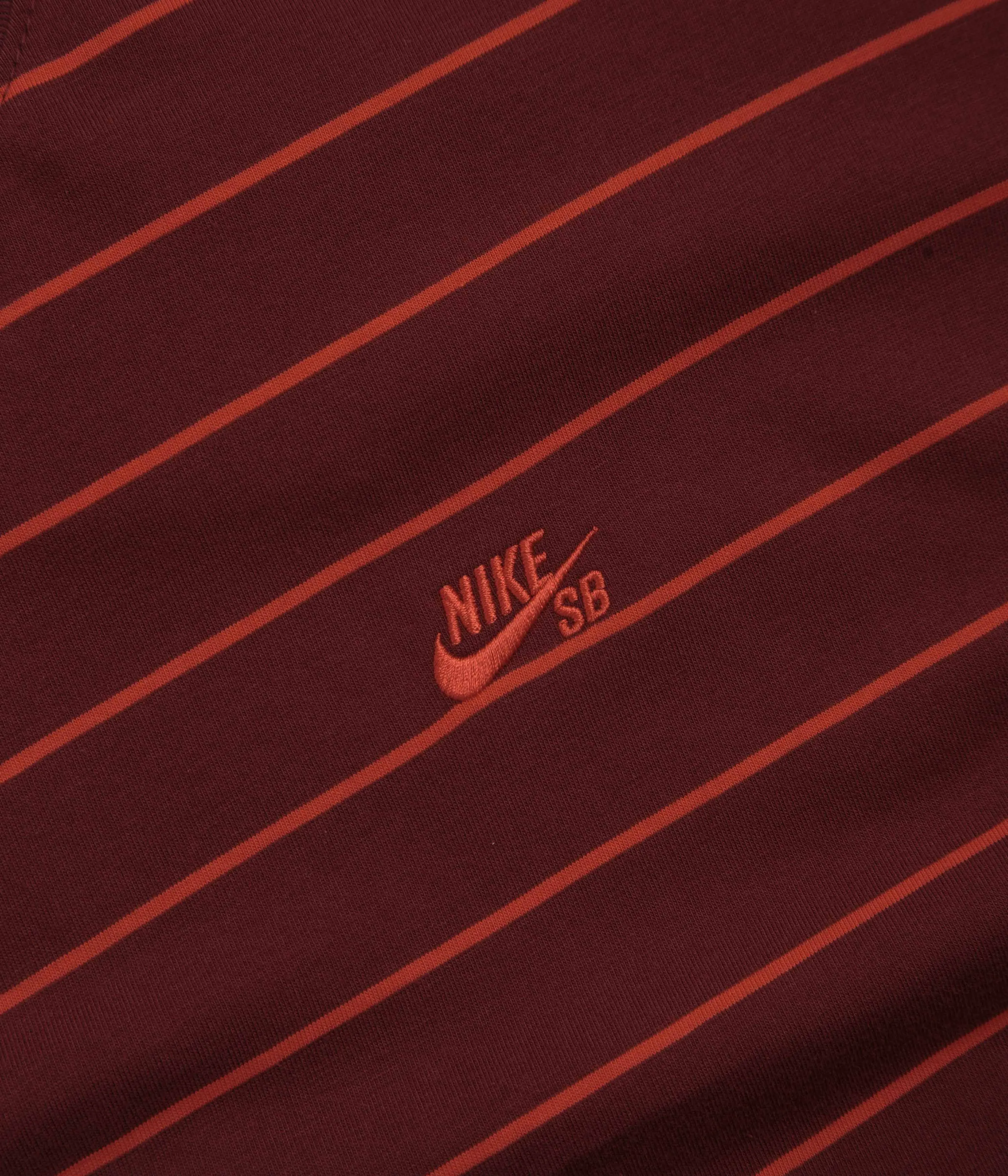 Nike SB Striped T-Shirt - Dark Team Red Group travel