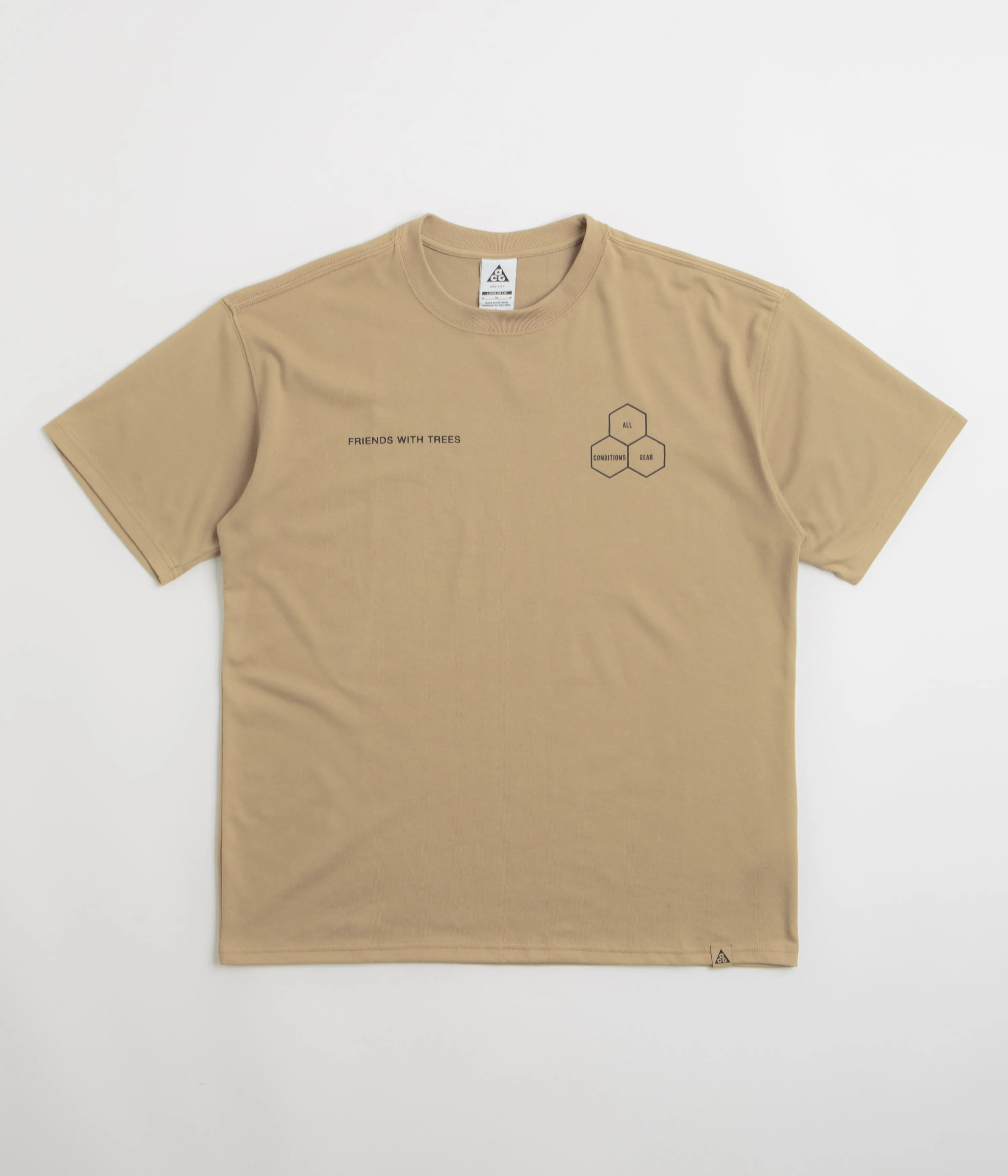 gathers Nike ACG Walk Tree T-Shirt - Parachute Beige