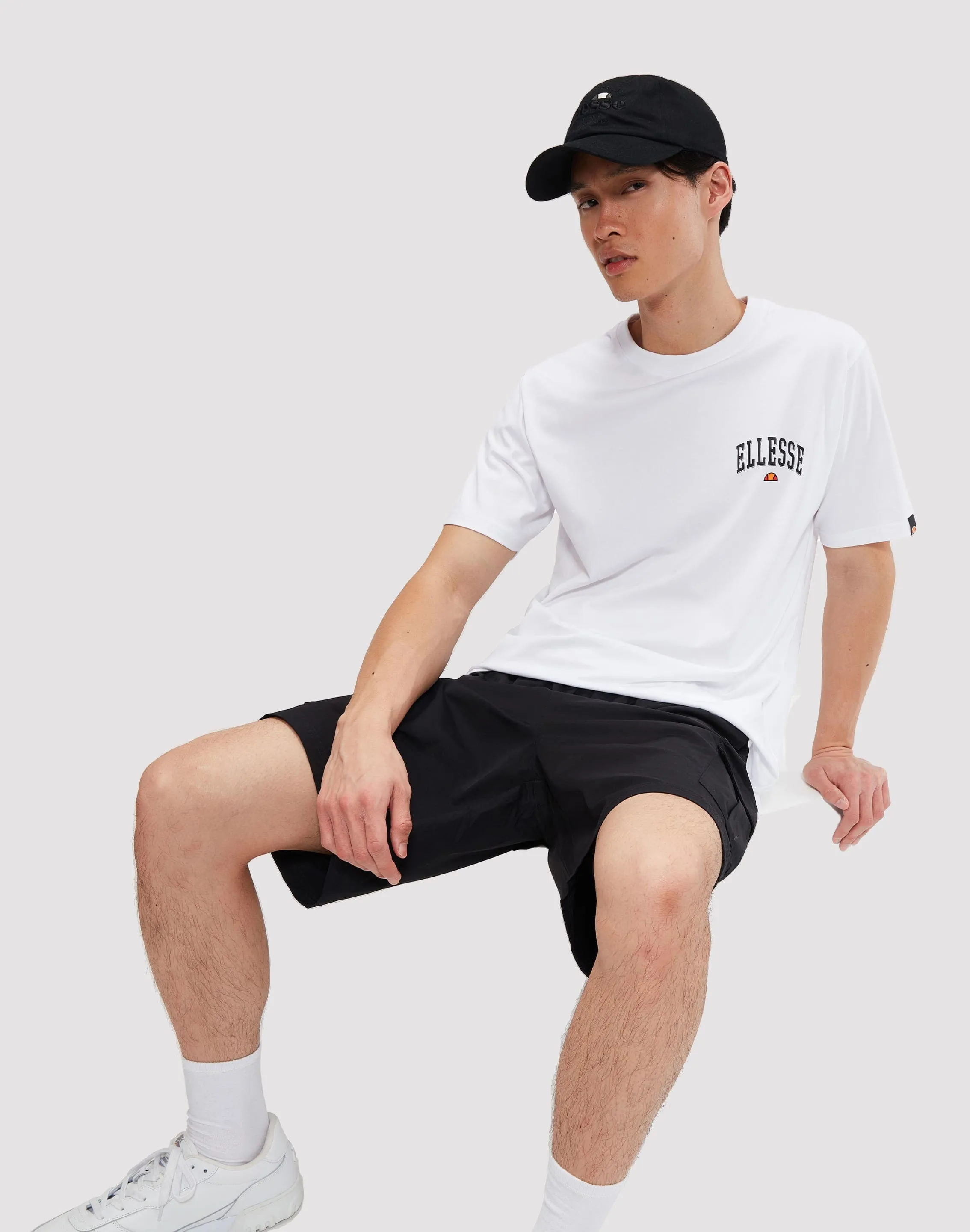 SUPERBRANDS Ellesse Harvardo White Tee NonRestrictive Fit TaglessLabel