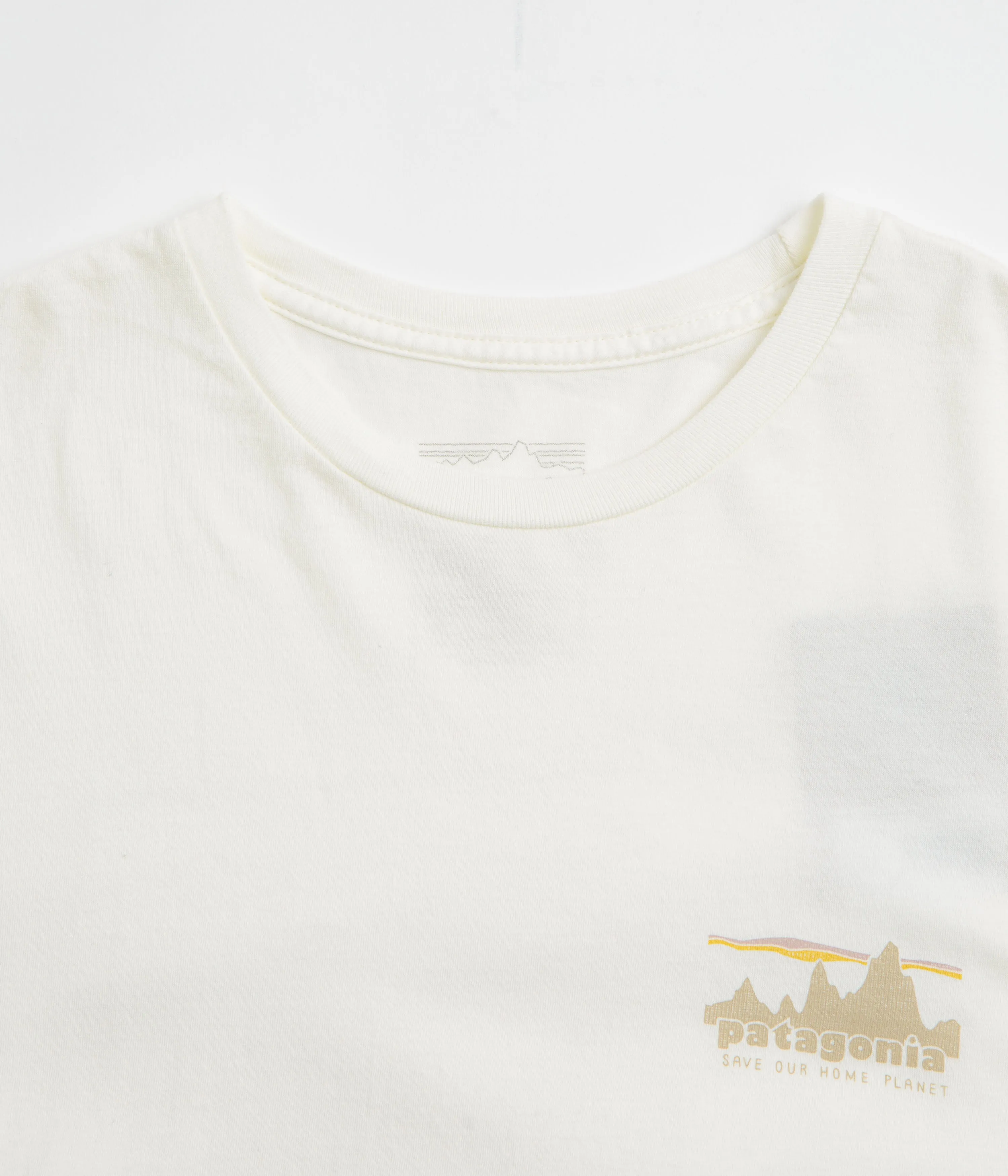 museum event Patagonia 73 Skyline Organic T-Shirt - Birch White