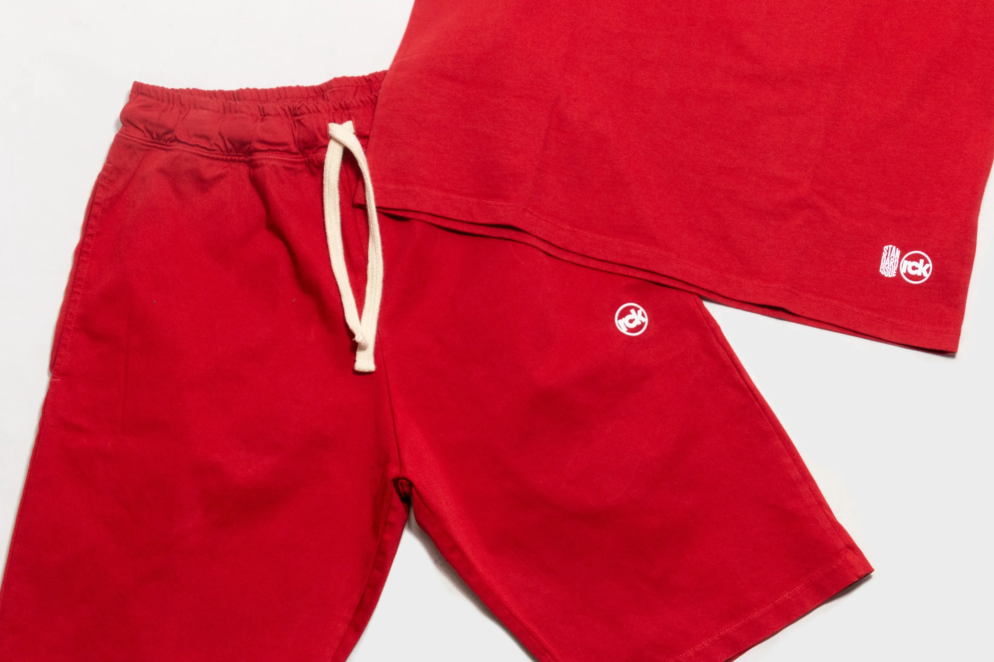 SweatWickingLining Energy Flow RCK x Standard Issue Pigment Tee (Red)