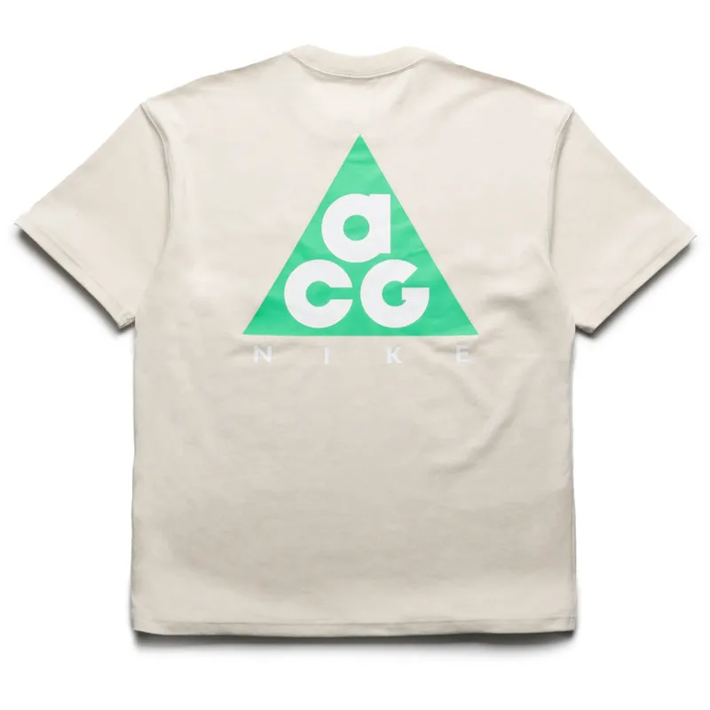 Nike ACG Max90 Tee - Light Khaki surfing event