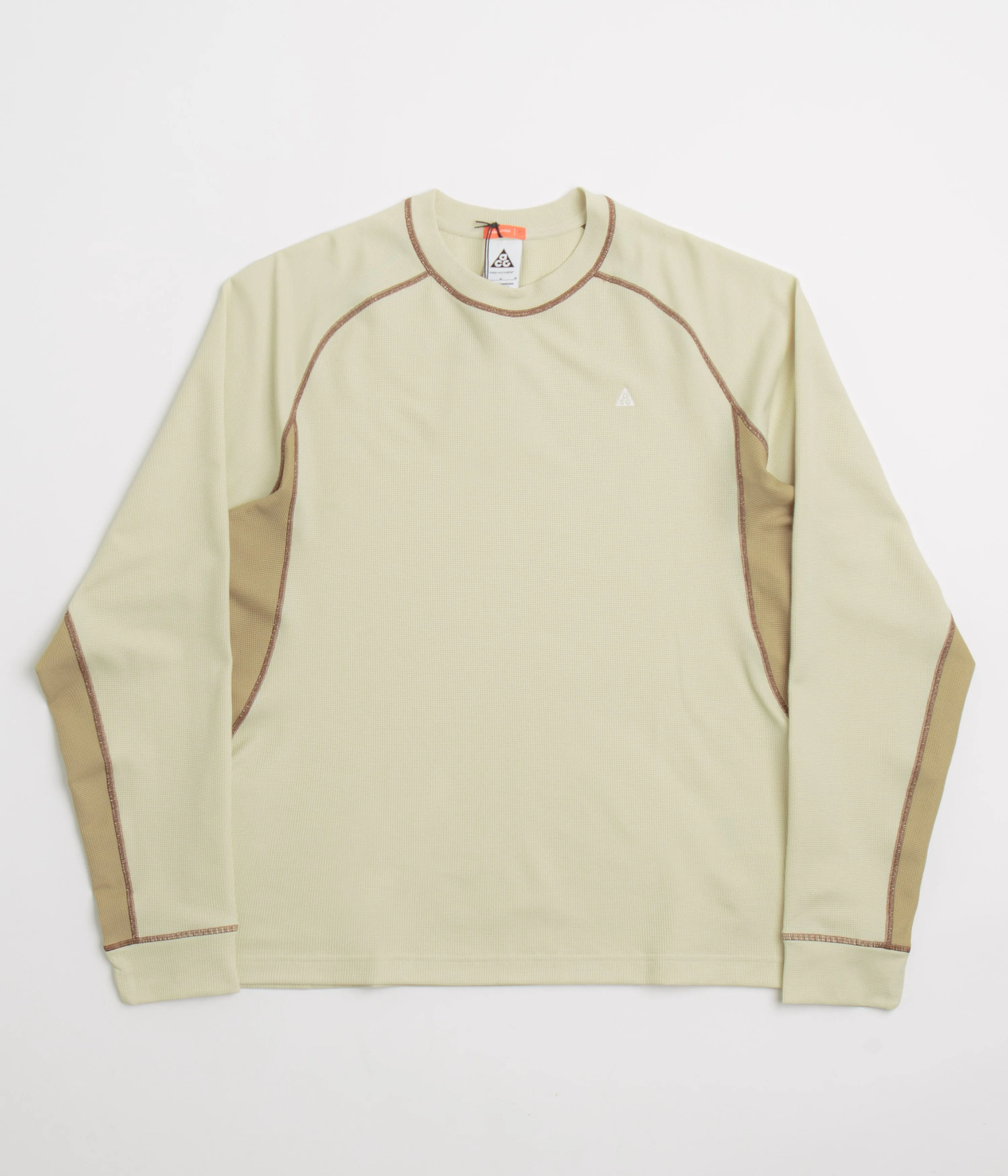 Half sleeve home event Nike ACG Chinati Long Sleeve T-Shirt - Light Khaki / Parachute Beige / Summit White