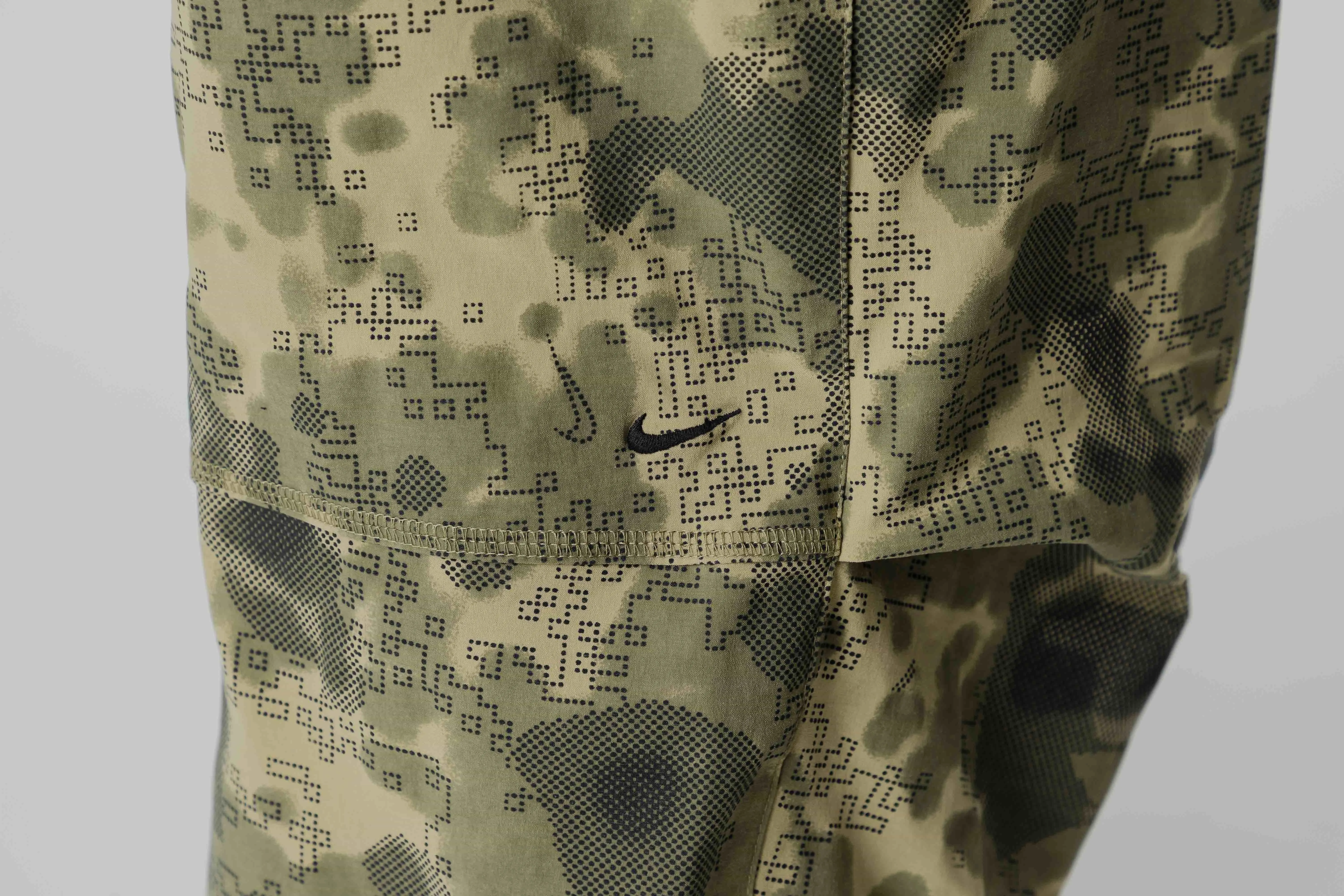 Nike Tech Woven Cargo Pants Linen blend