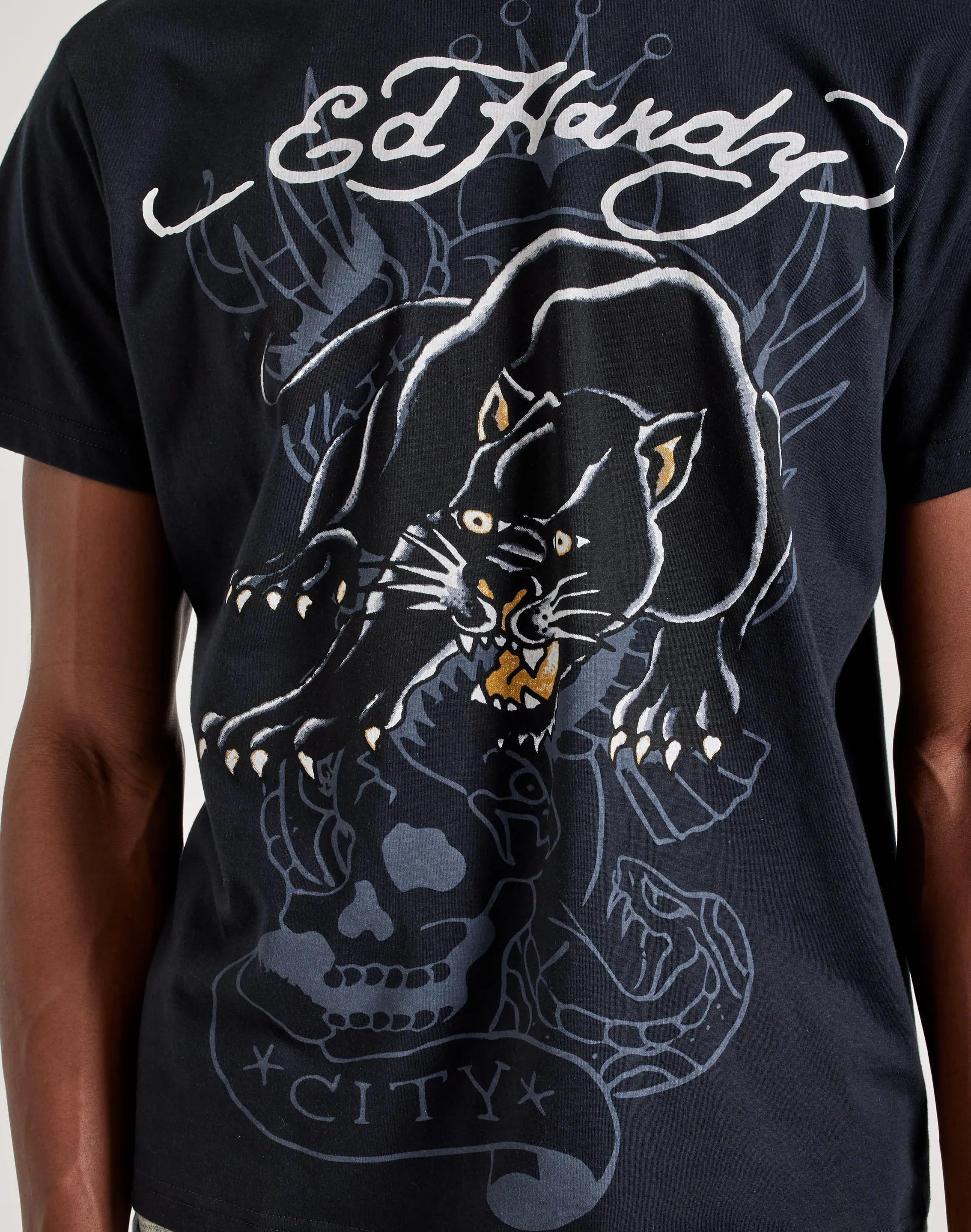 Ed Hardy Crouching Panther Tee Reflective details