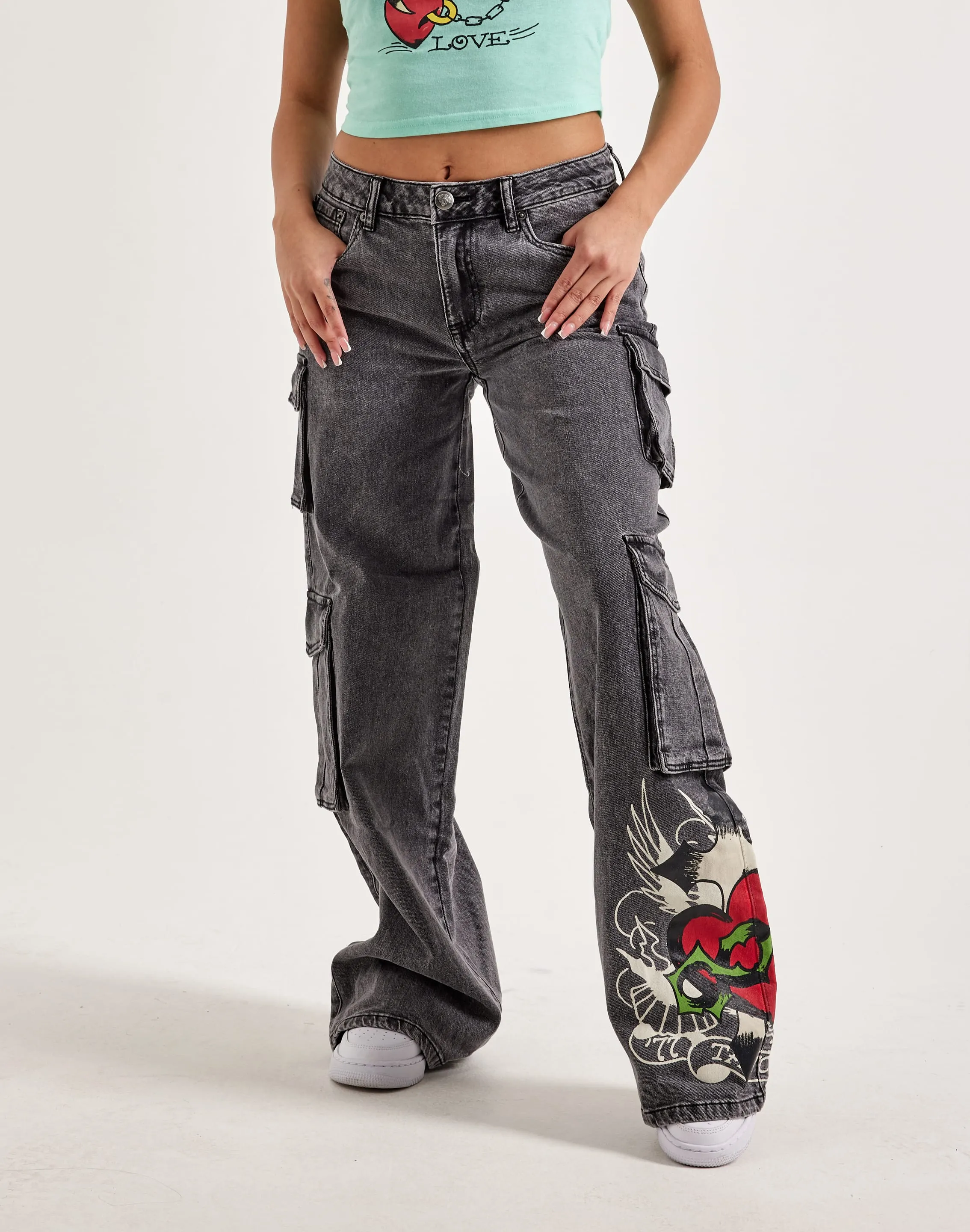 Ed Hardy Sacred Heart Cargo Jeans Stretch Ease UVProtection