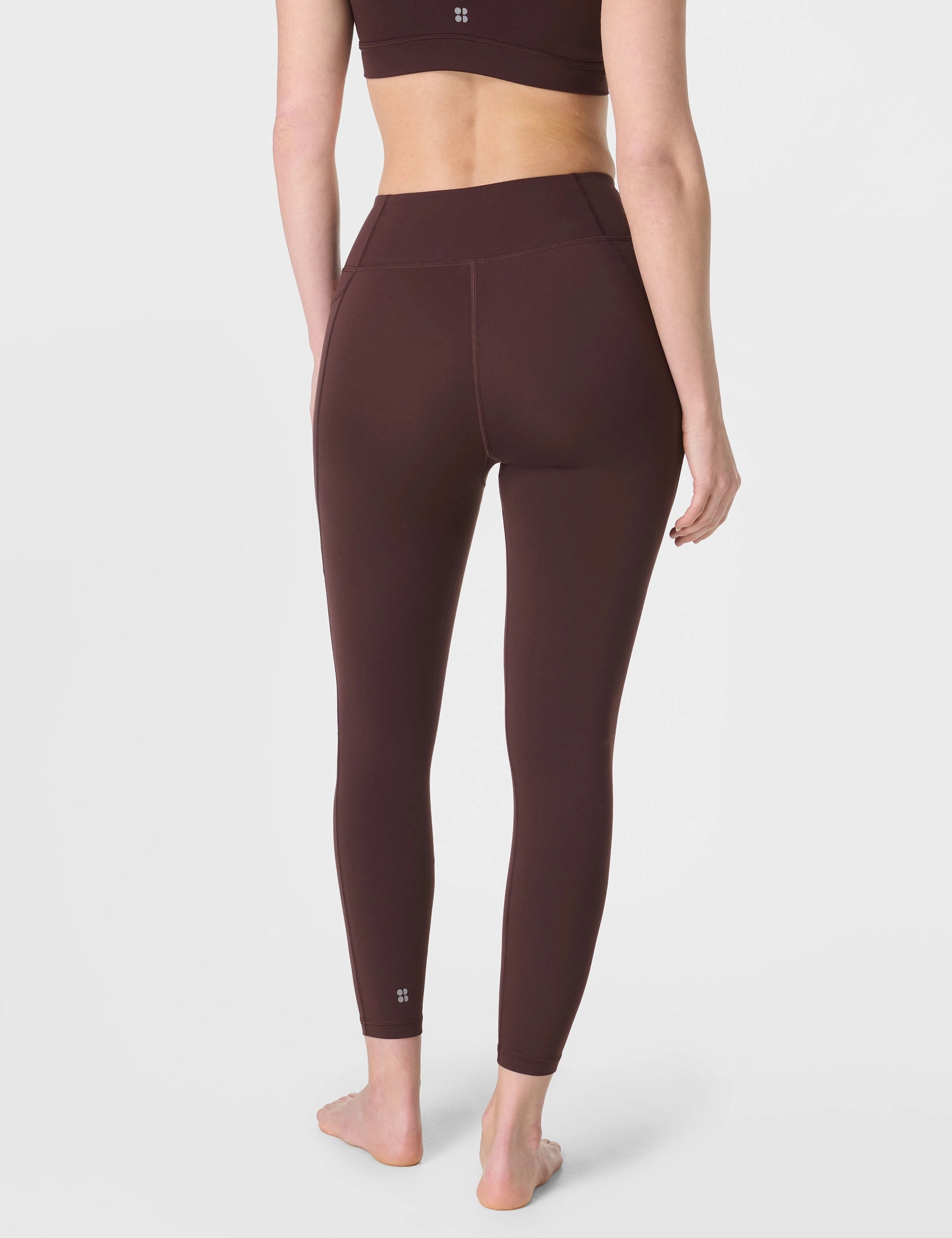 Ultimate Studio 7/8 Leggings - Sable Brown Travel Outfit Trend Seeker