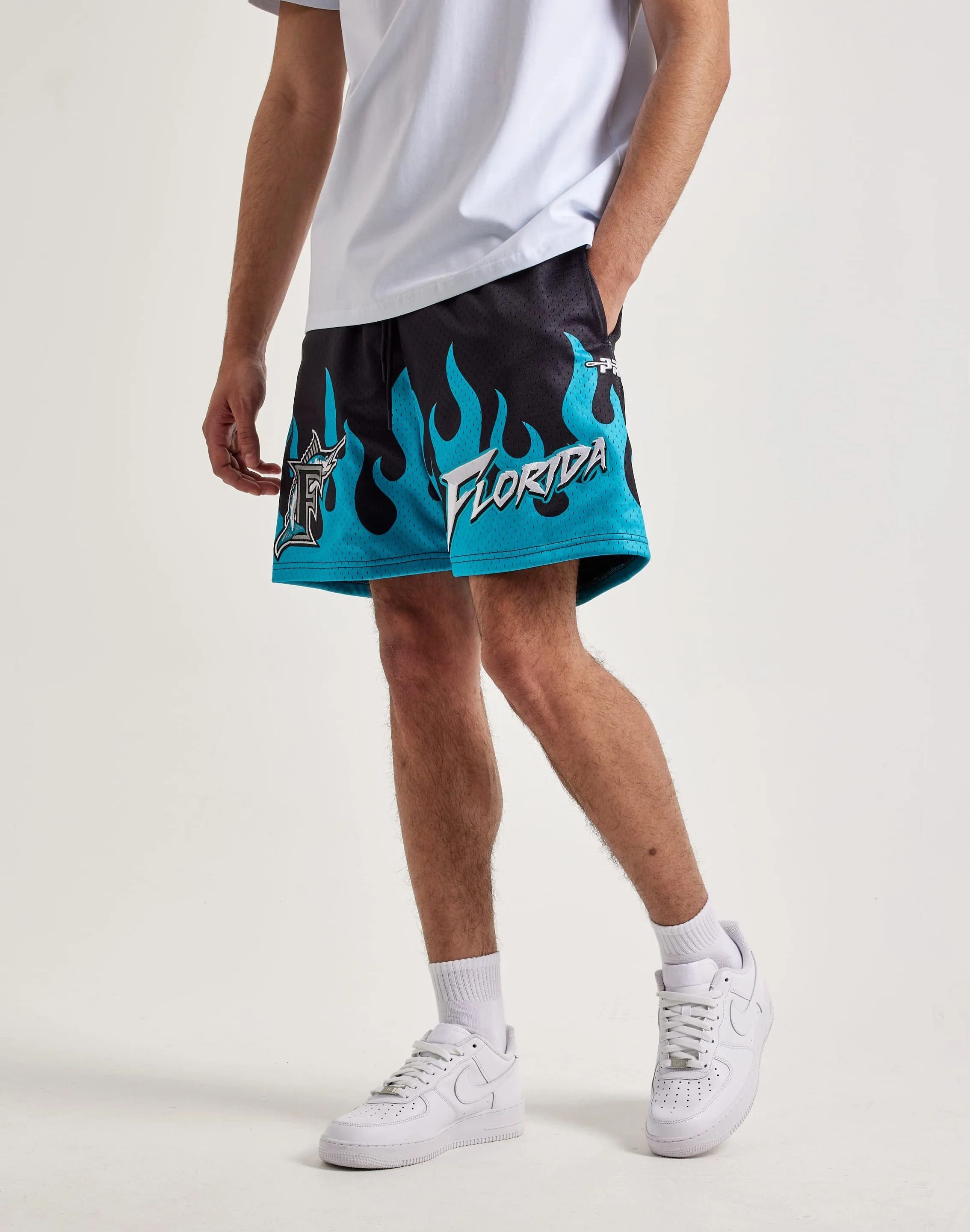 City Casual Semi Formal Pro Standard MLB Florida Marlins Flame Shorts