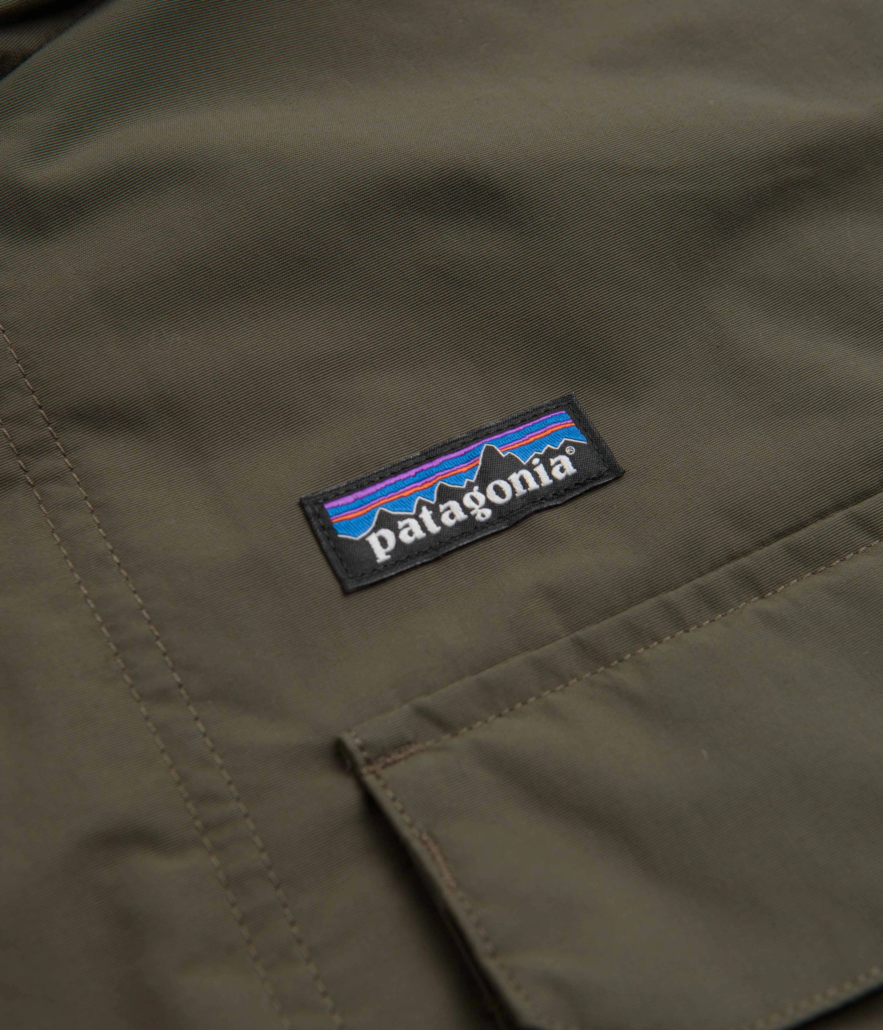 Winter Shield Display Patagonia Isthmus Parka - Basin Green