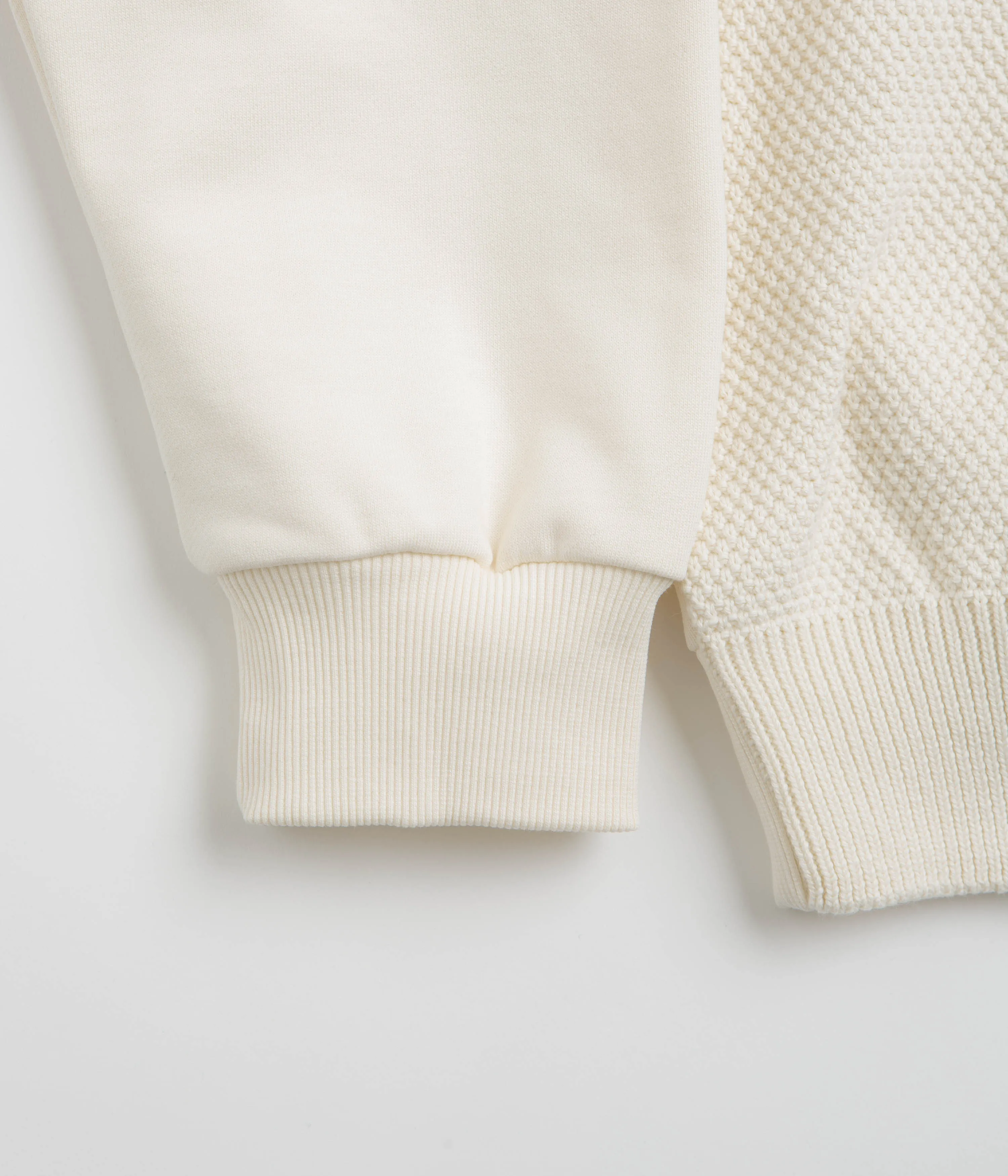Soft Texture Carhartt Tridon Crewneck Sweatshirt - Natural