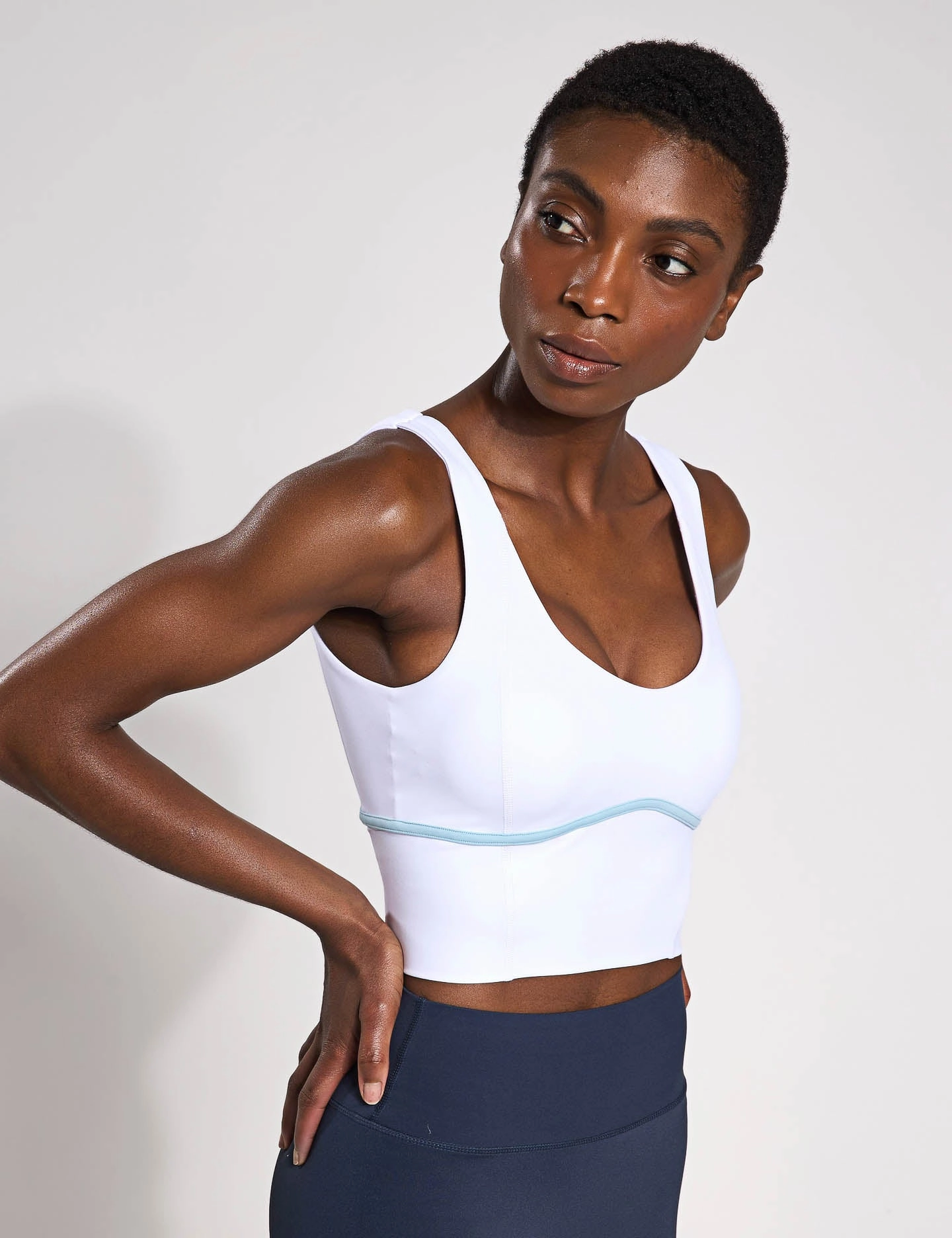 Ava Sports Bra - White/Light Blue Orange