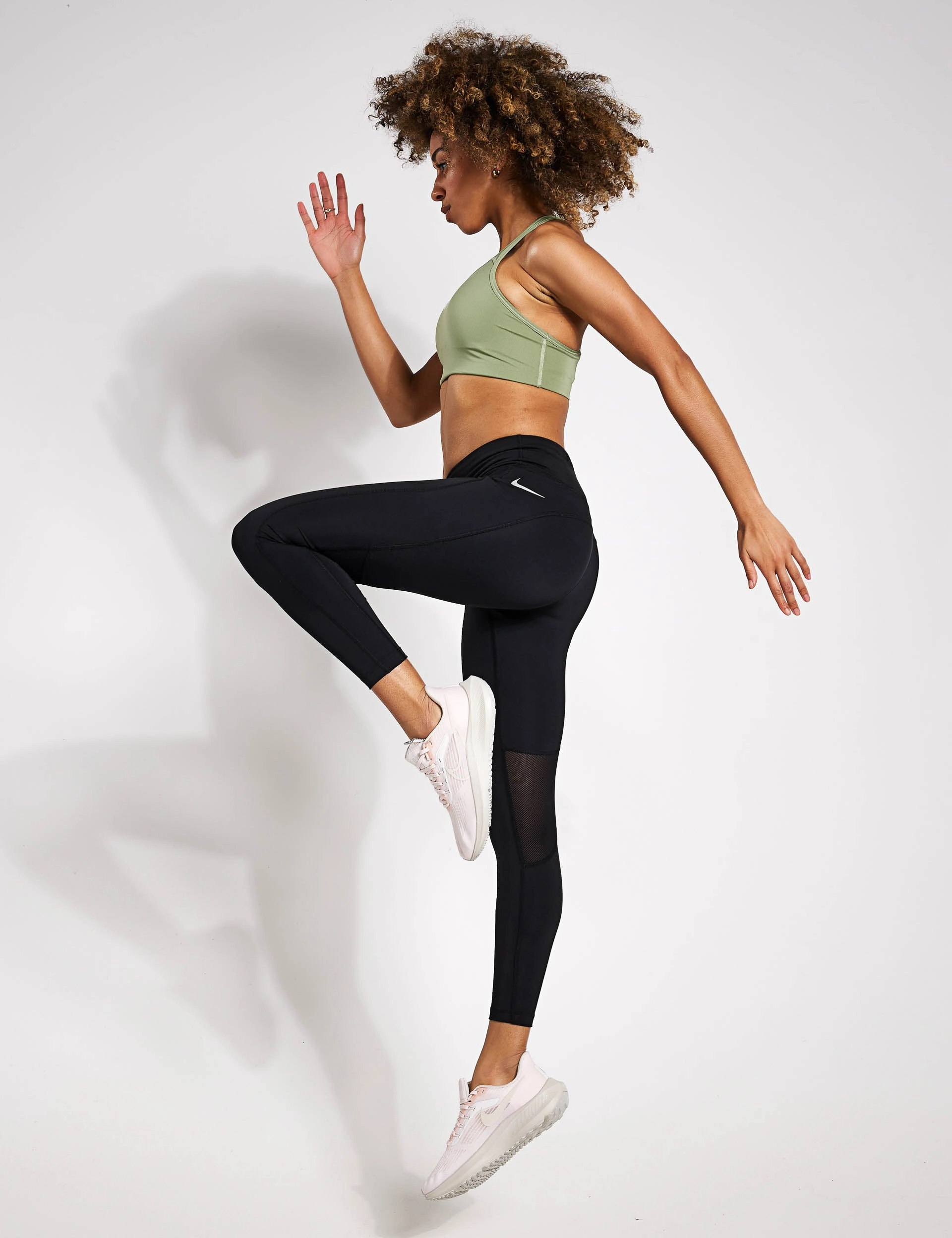 Epic Fast Pocket Running Leggings - Black Stay Put Cuffs