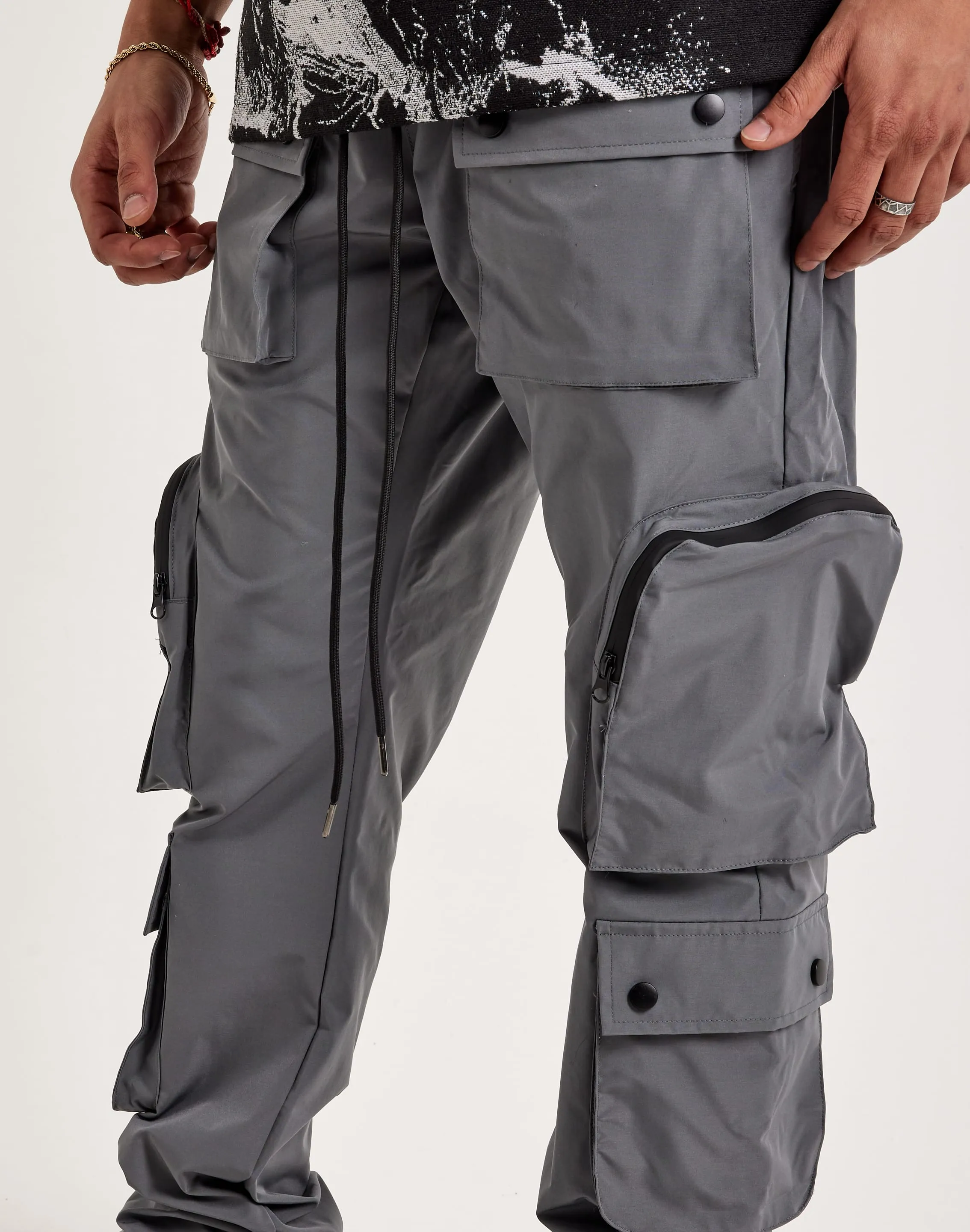 EPTM Dave East Cargo Pants Pearl Tone Feather Glow