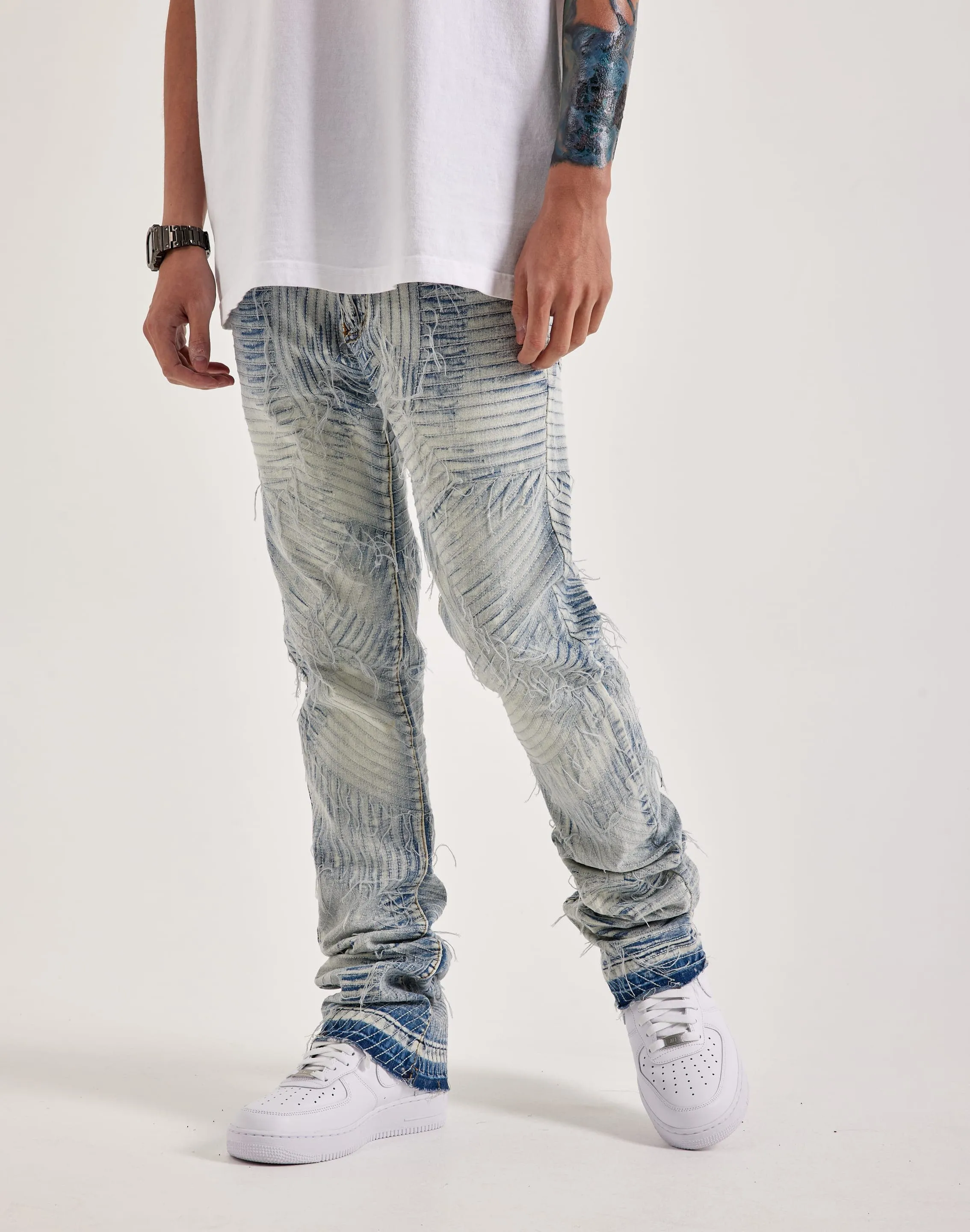 WAIMEA Geometric Frayed Jeans Ergonomic Cut