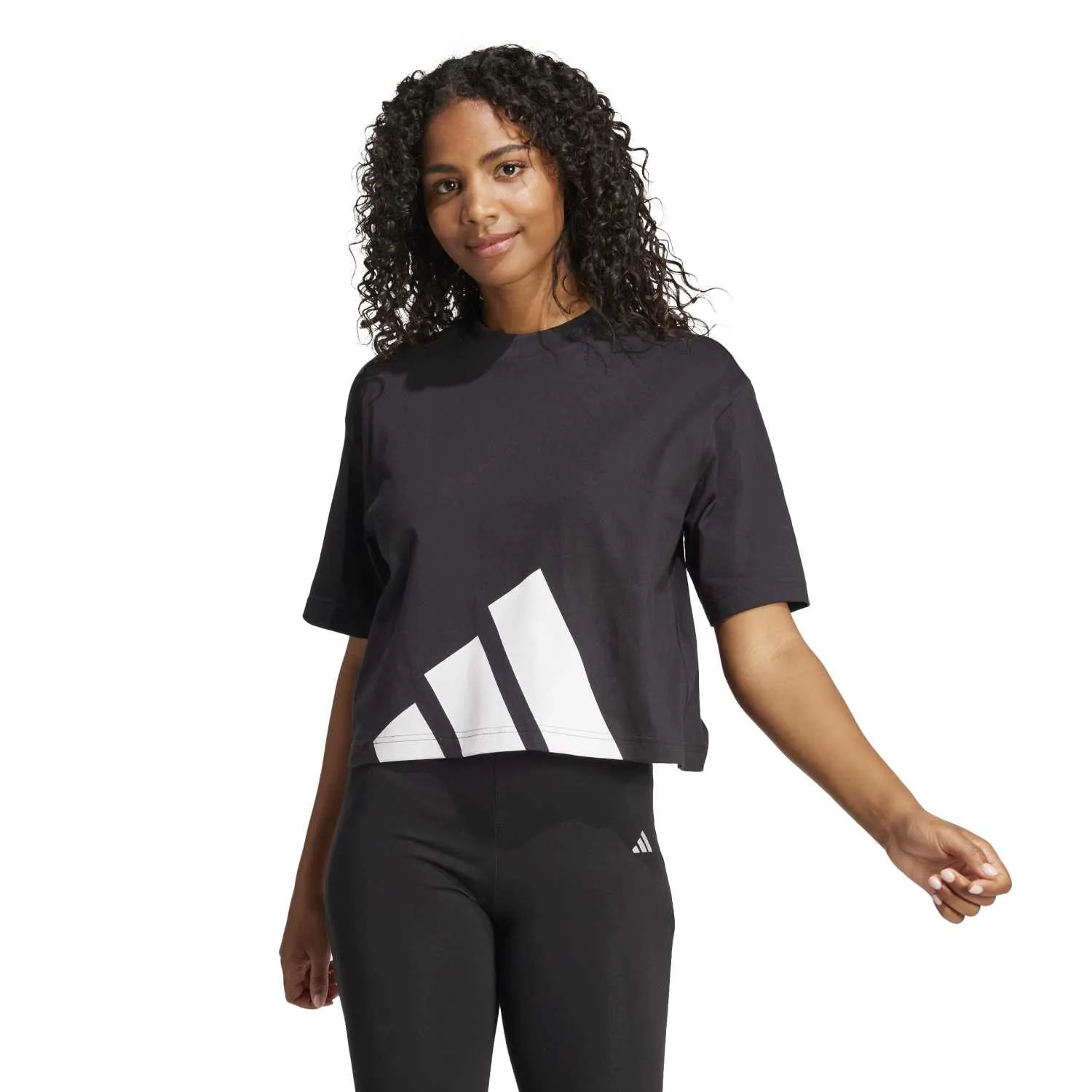Tailored Fit Essentials Big Logo Tee - Womens