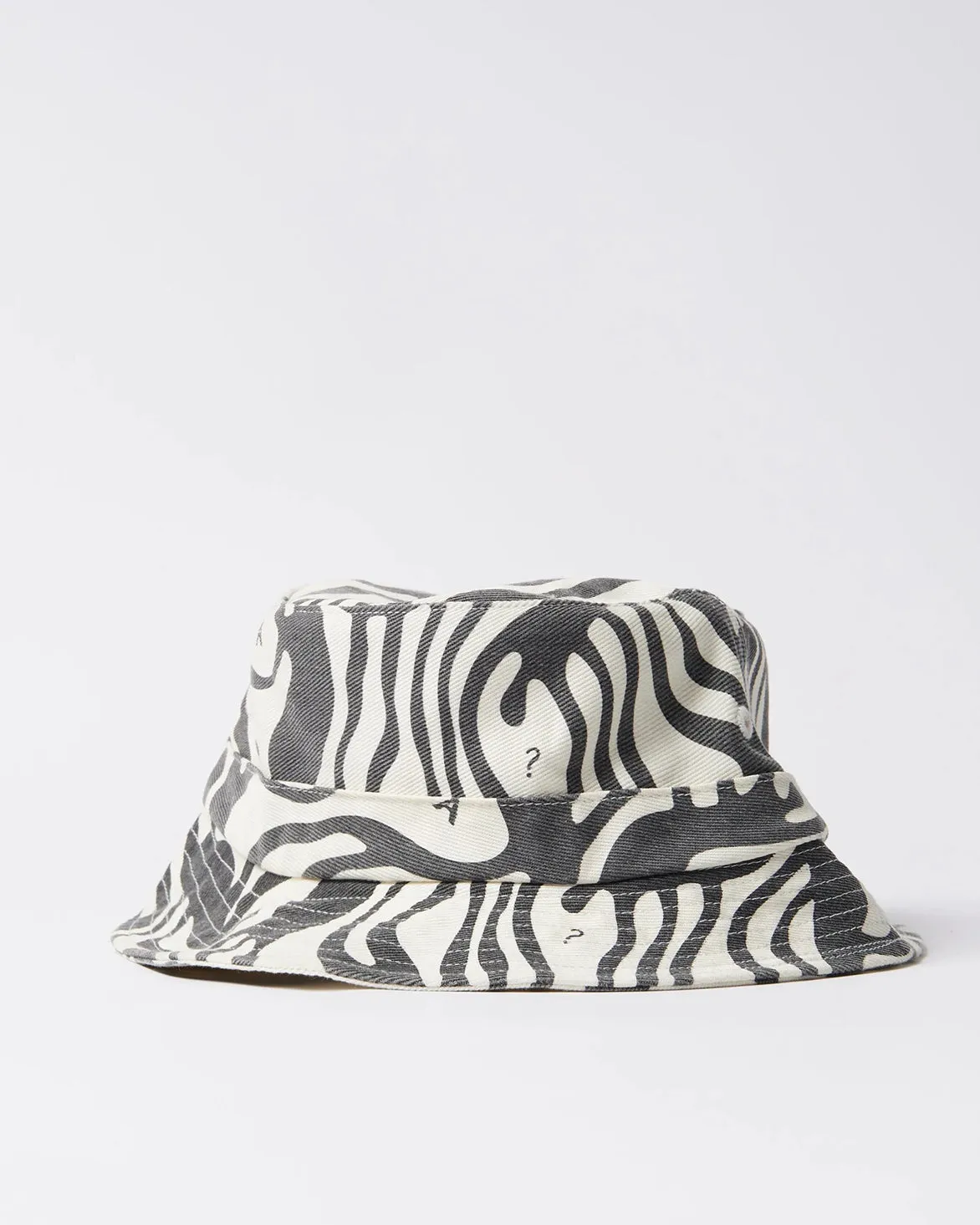 BLOBBED BUCKET HAT - WASHED GREY HiddenZipperClosure Ventilation Panels