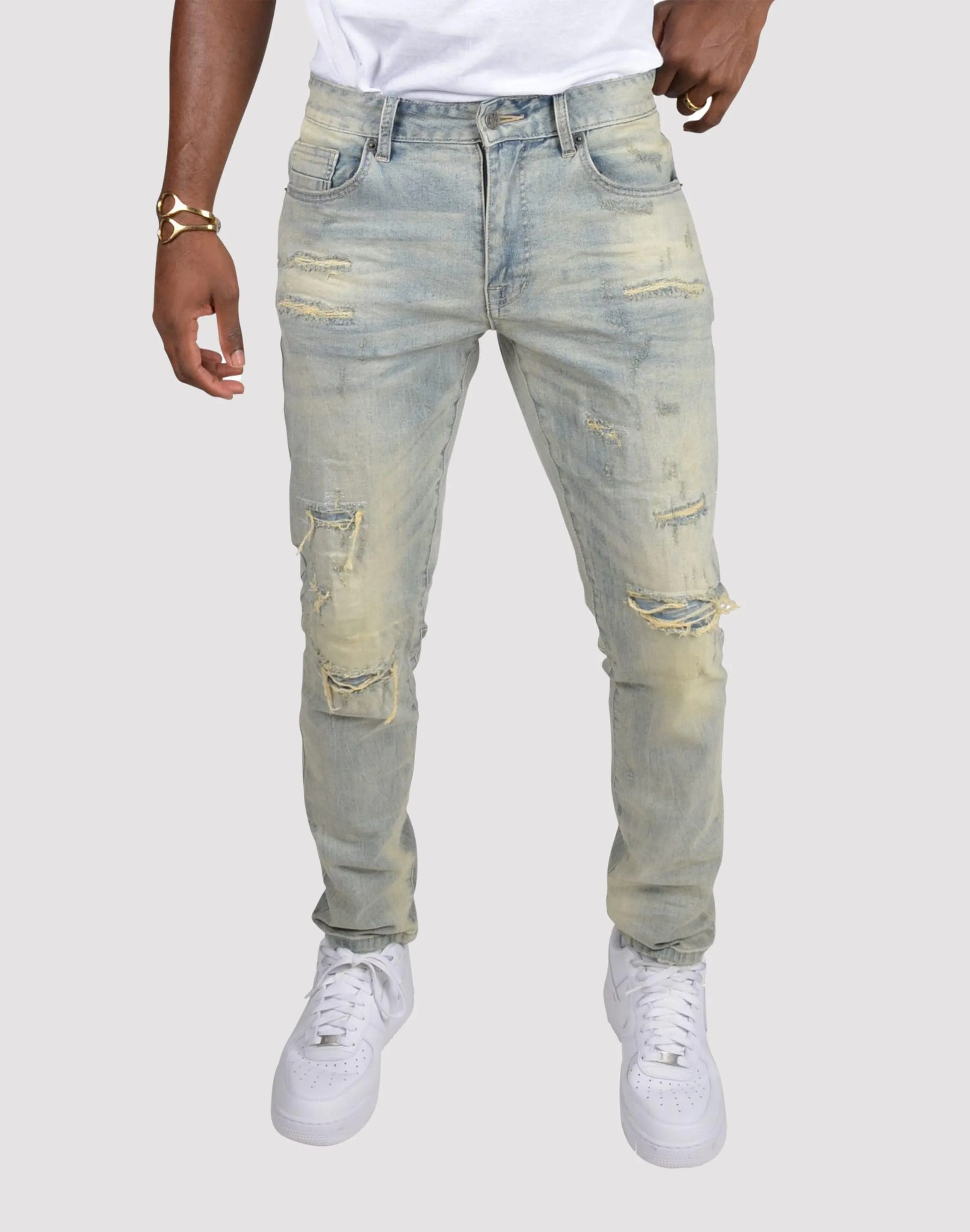 Universal Clasp Mechanism Grindhouse Vintage Wash Denim Jeans