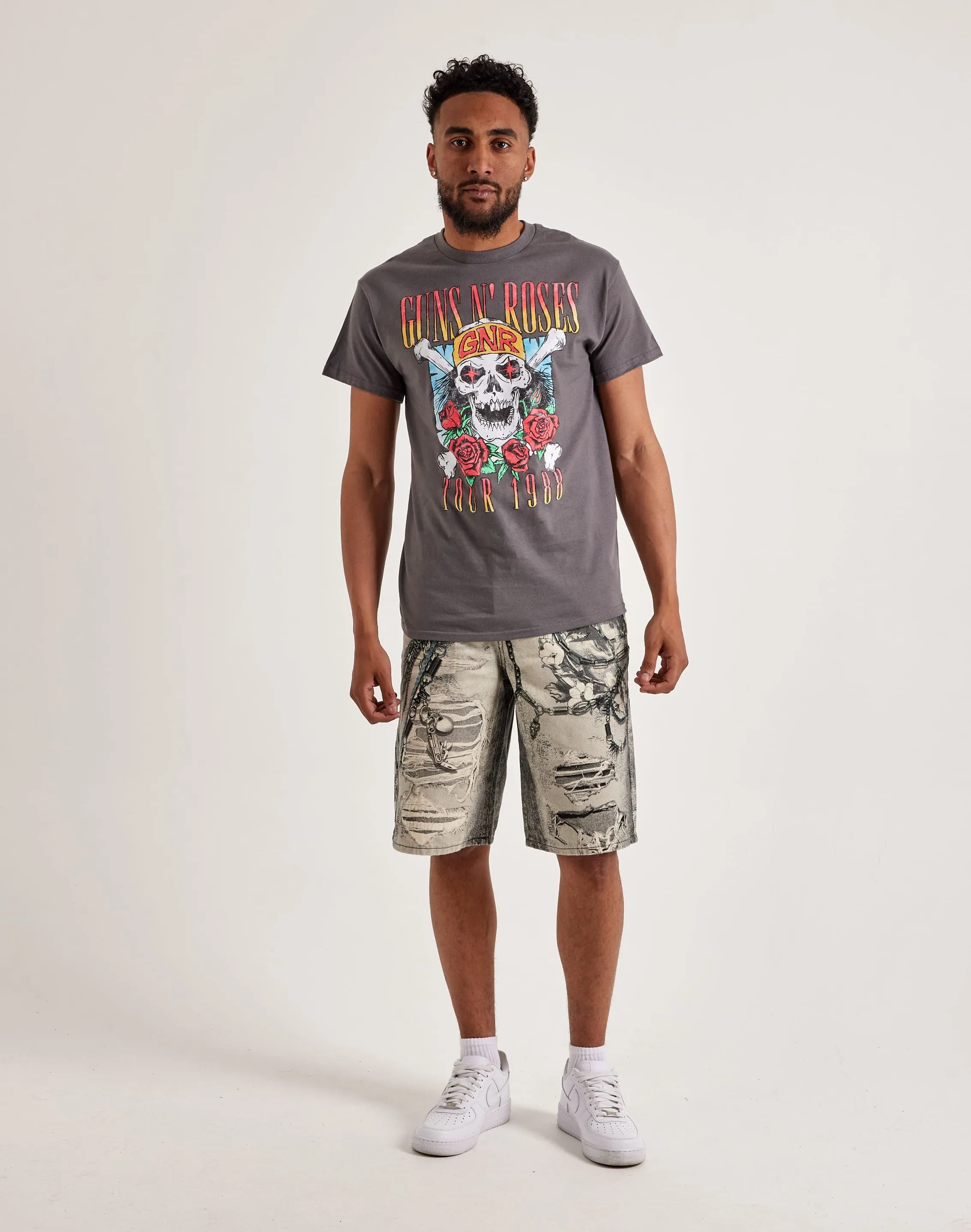 Pure Cotton Goodie Two Sleeves Guns N' Roses Tour Tee