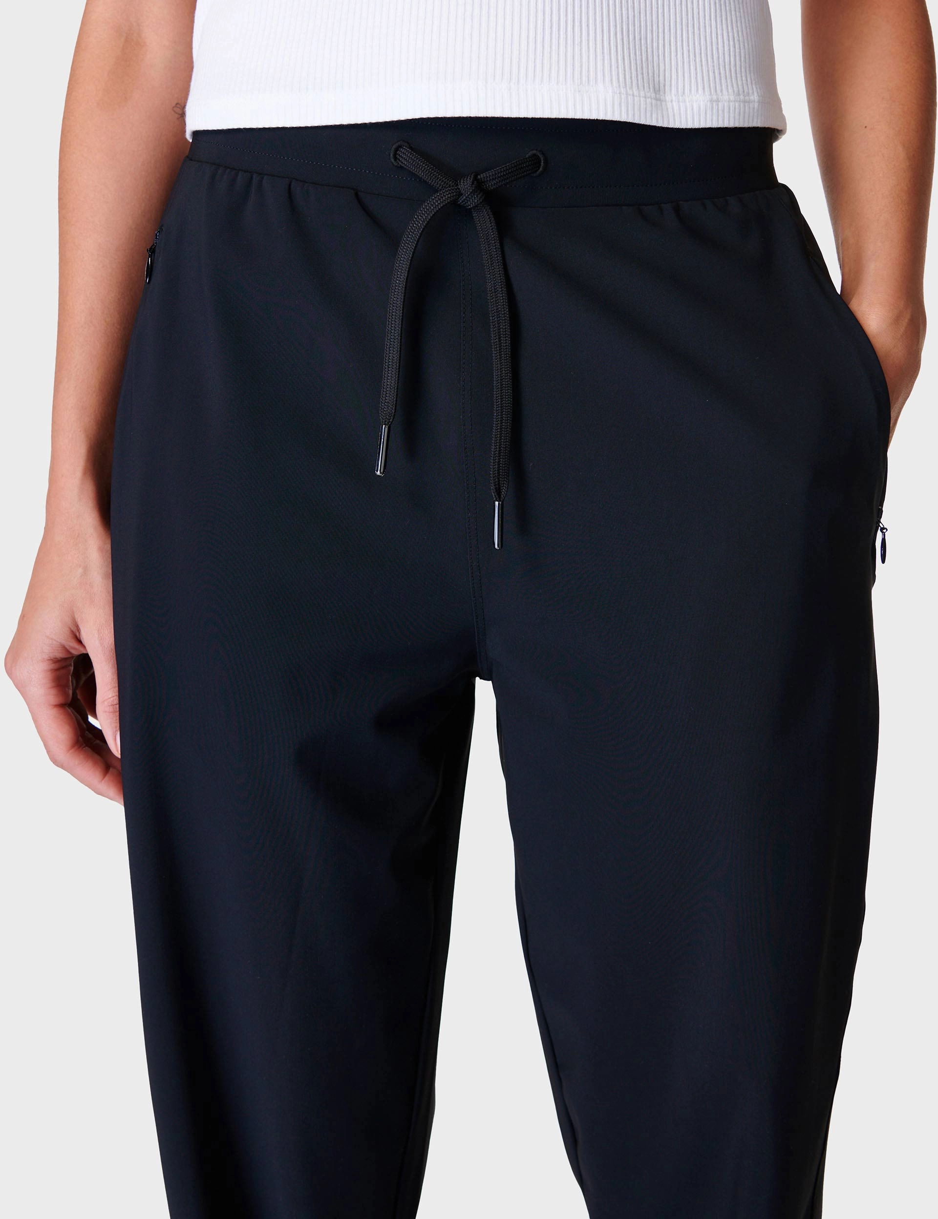 High Elastic Closure Ultra Light Weave Explorer Jogger - Black