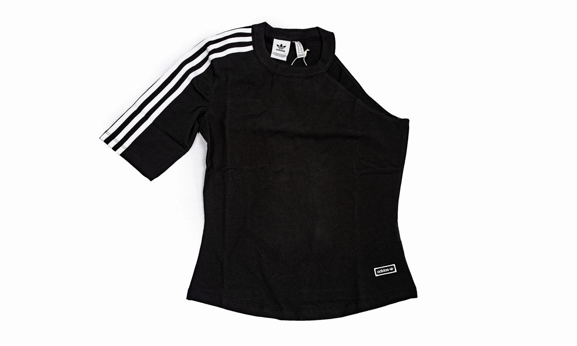 Snug fit Tee "Black"