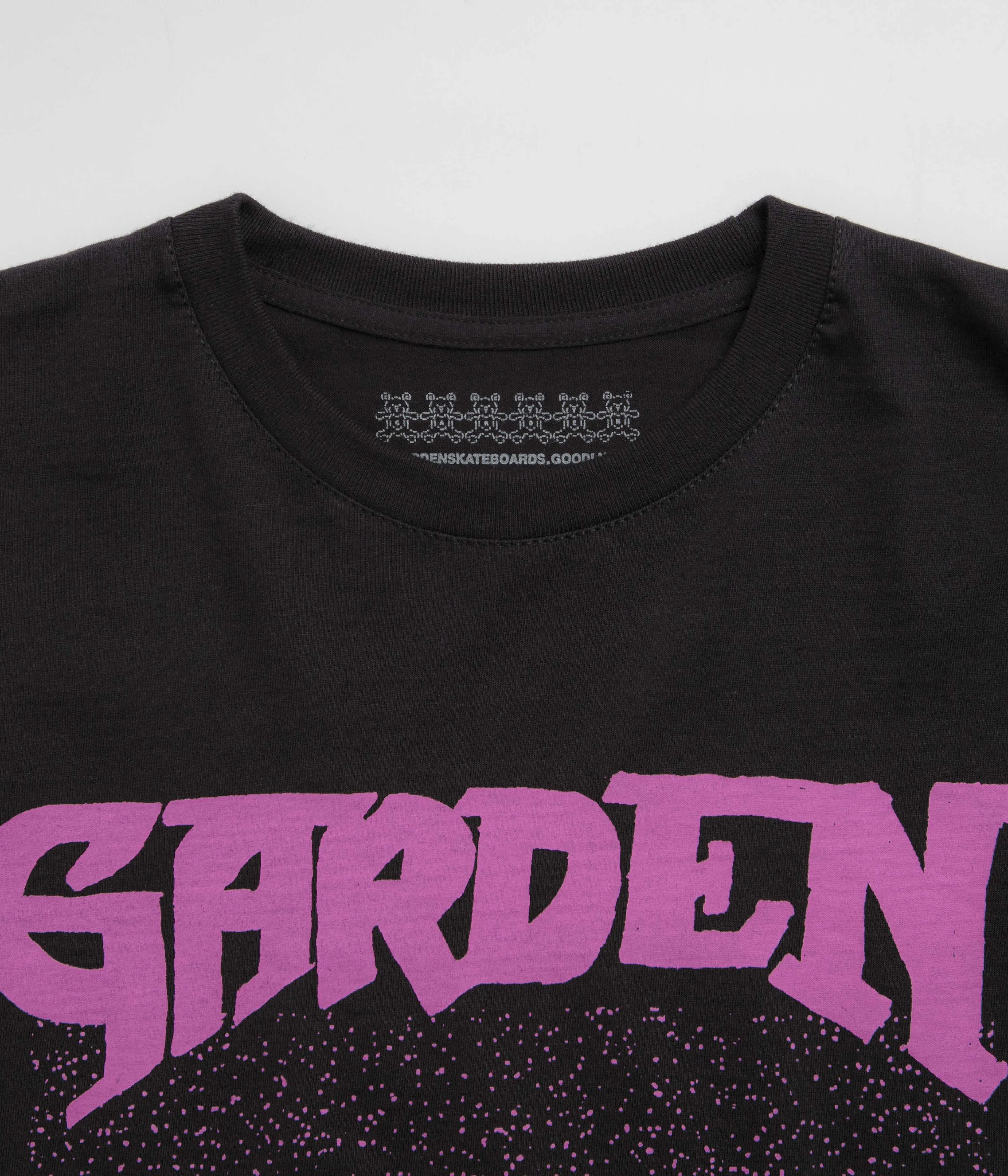 Seasonal hoodie silhouette Garden Not A Race T-Shirt - Black / Pink