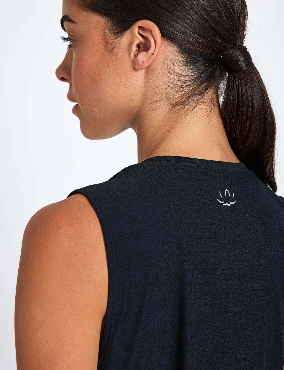 Featherweight Minimal Cropped Tank - Darkest Night Thermoregulating Material