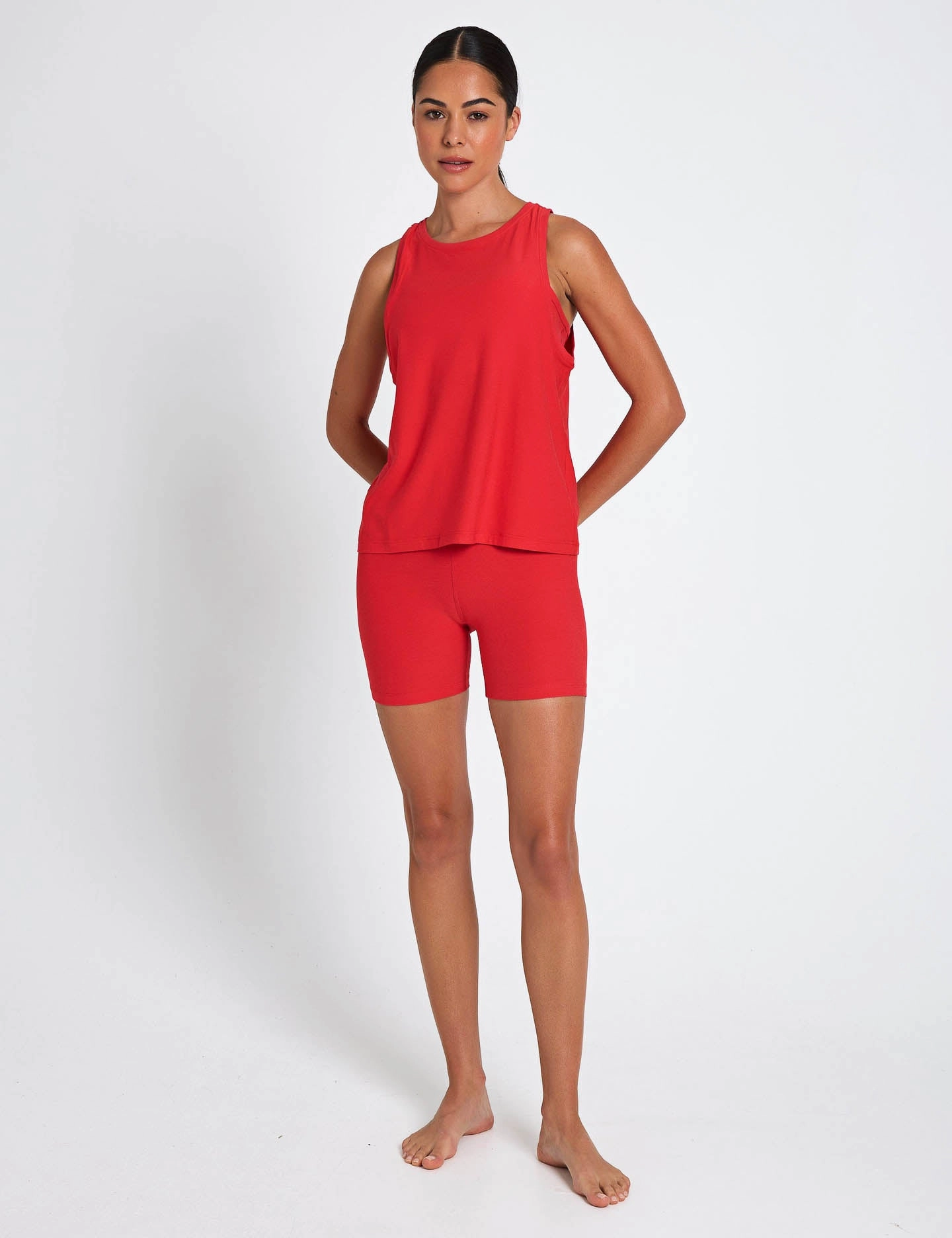 Featherweight Rebalance Tank - Candy Apple Red Heather Anti Chafe Technology large - volume storage
