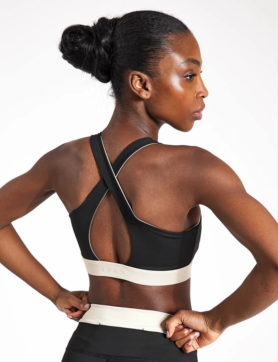 Lightweight Structure Full Coverage Design Fiorella Bra - Black