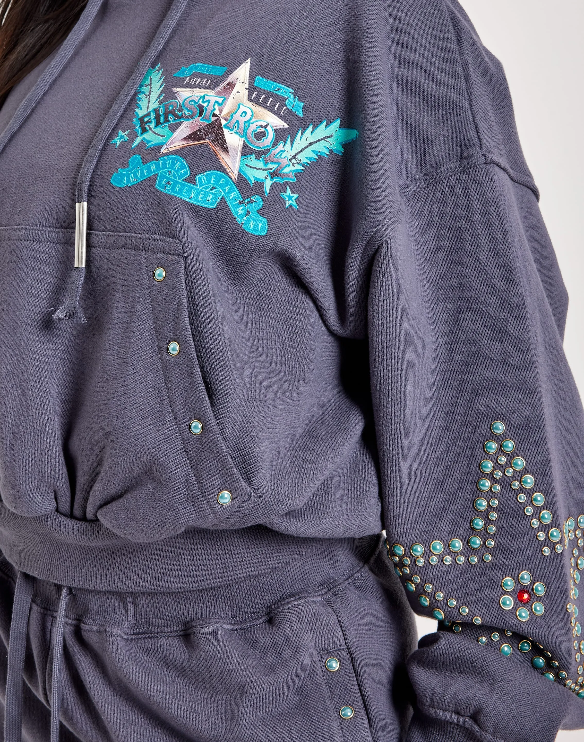 LowMaintenanceFabric HighDensity Weave First Row Washed Graphic Pullover Hoodie