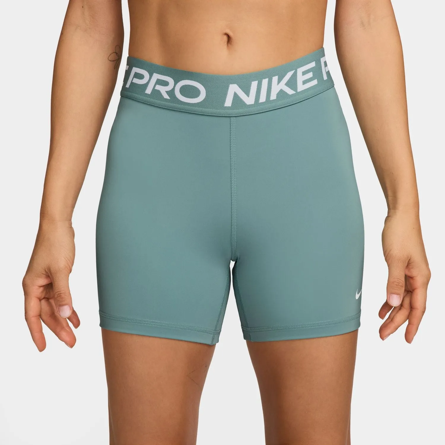 Fine Weave Nike Pro 5" Bike Short - Womens