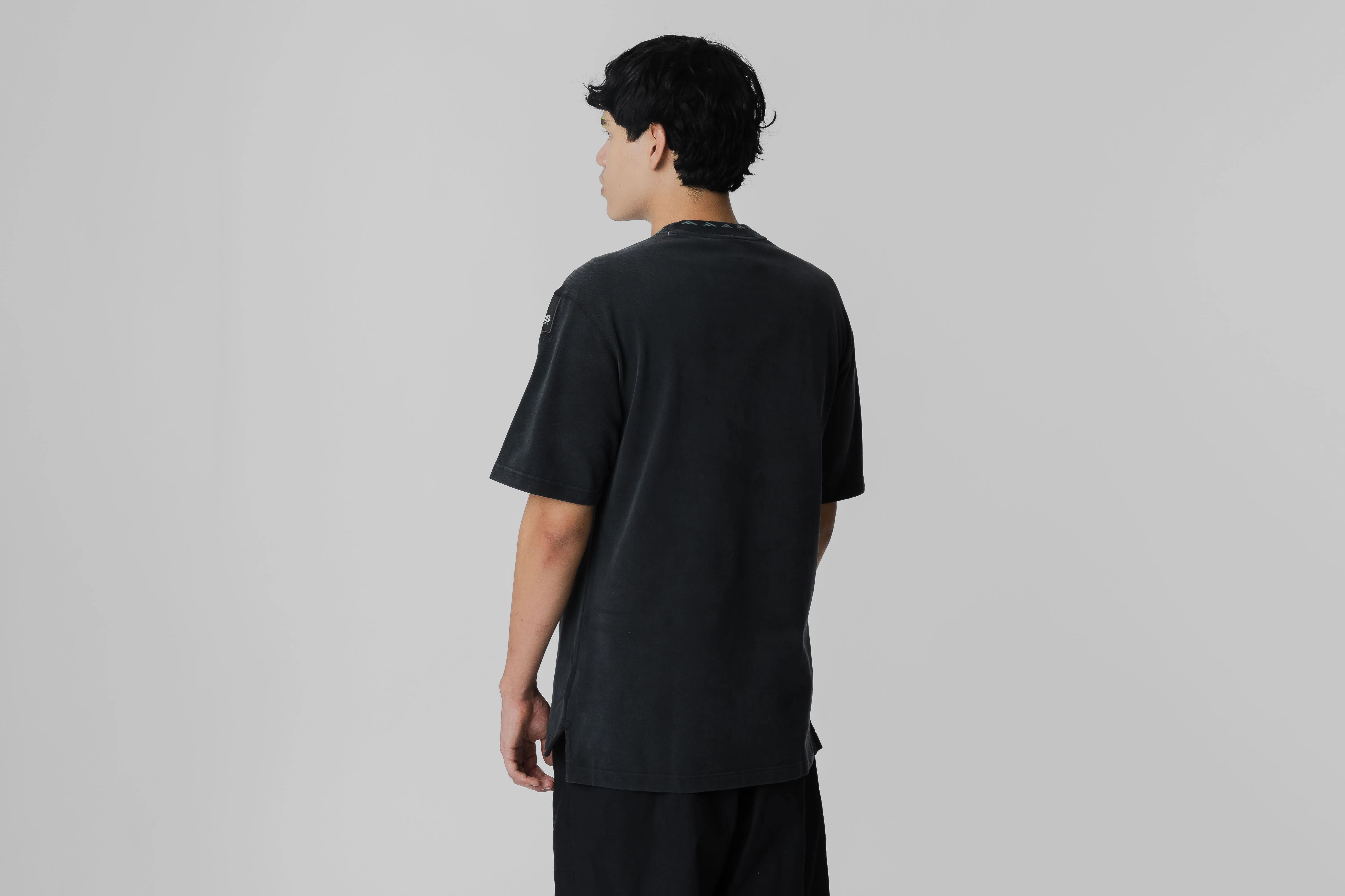 WrinkleFree Weave adidas EQT SS Tee 'Black'