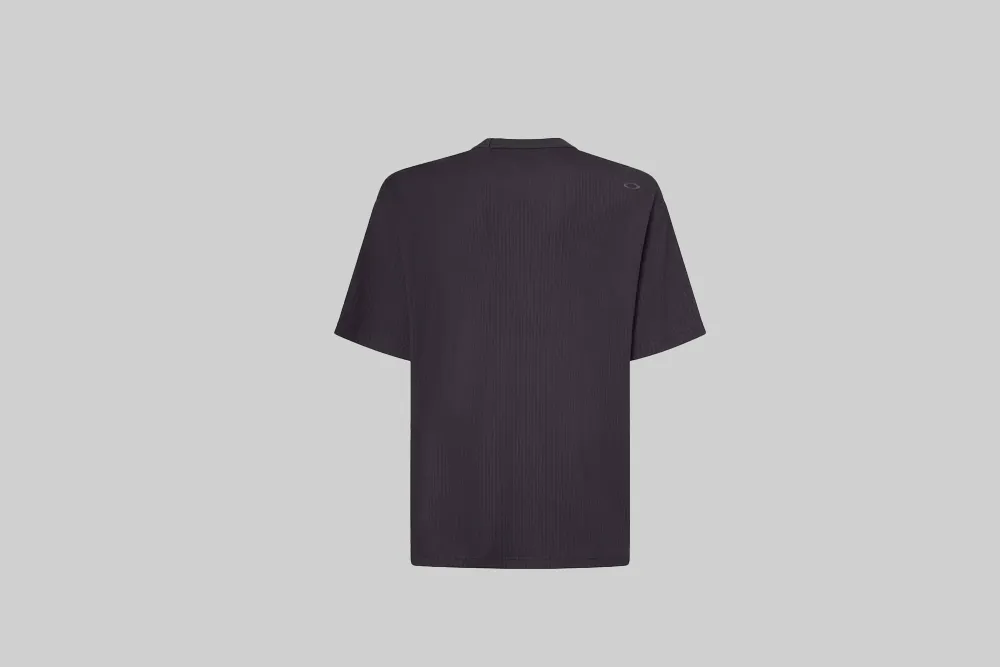 Oakley FGL Static Tee 5.0 - FOA407580-01 Hidden Ventilation Zones