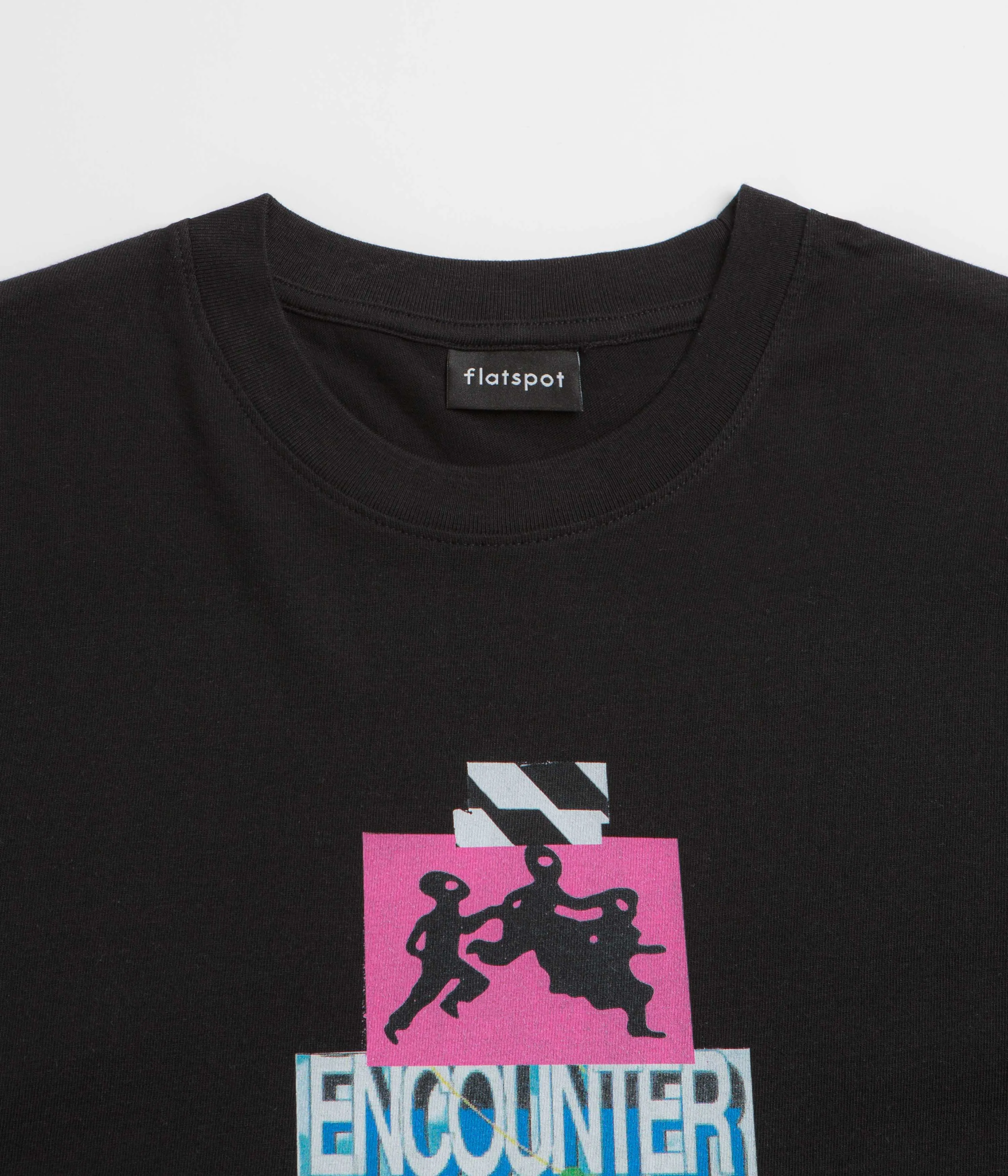 flatspot Encounter T-Shirt - Black Embroidered Details diving venue