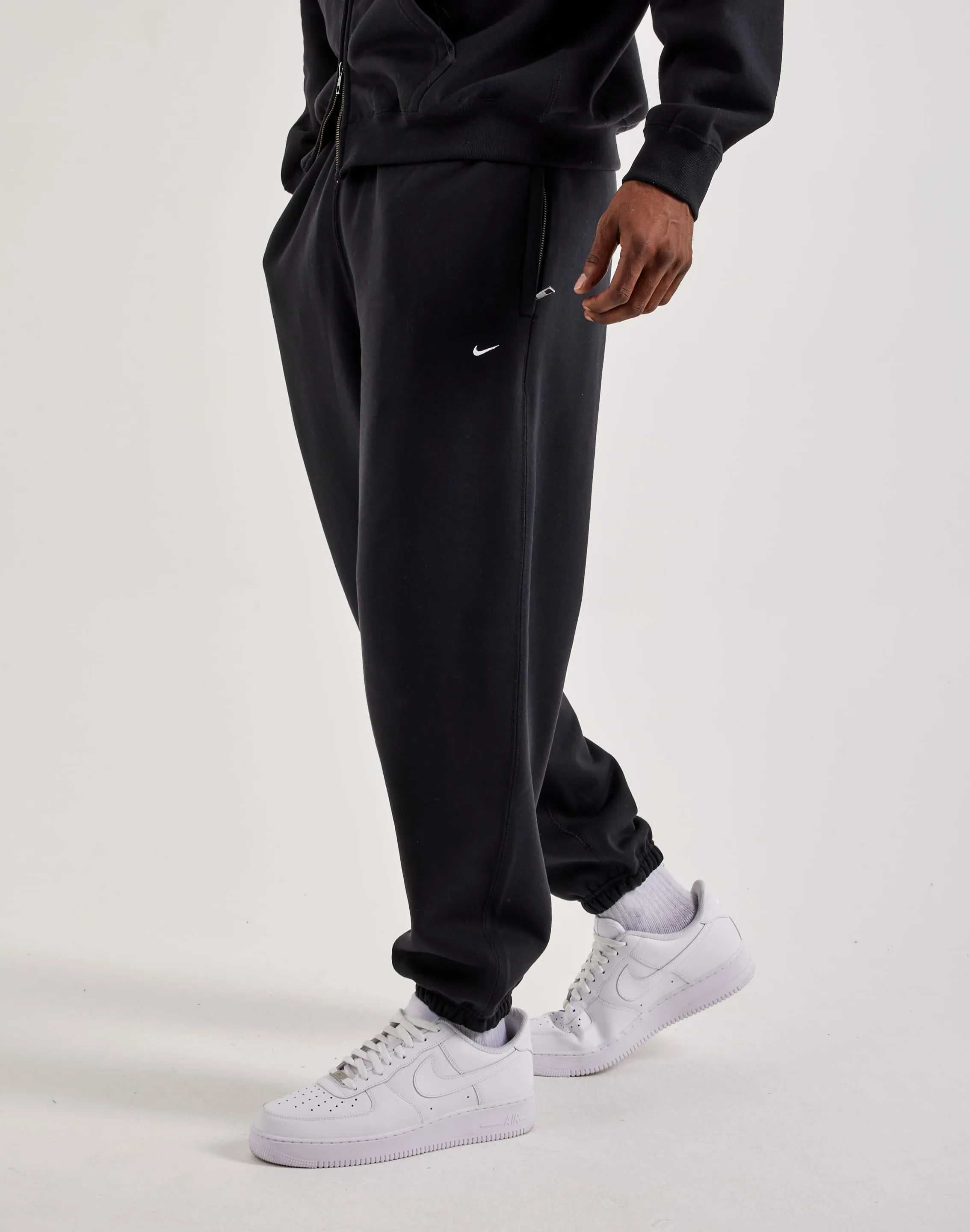 Comfort Fit Classic Mode Nike Solo Swoosh Fleece Sweatpants