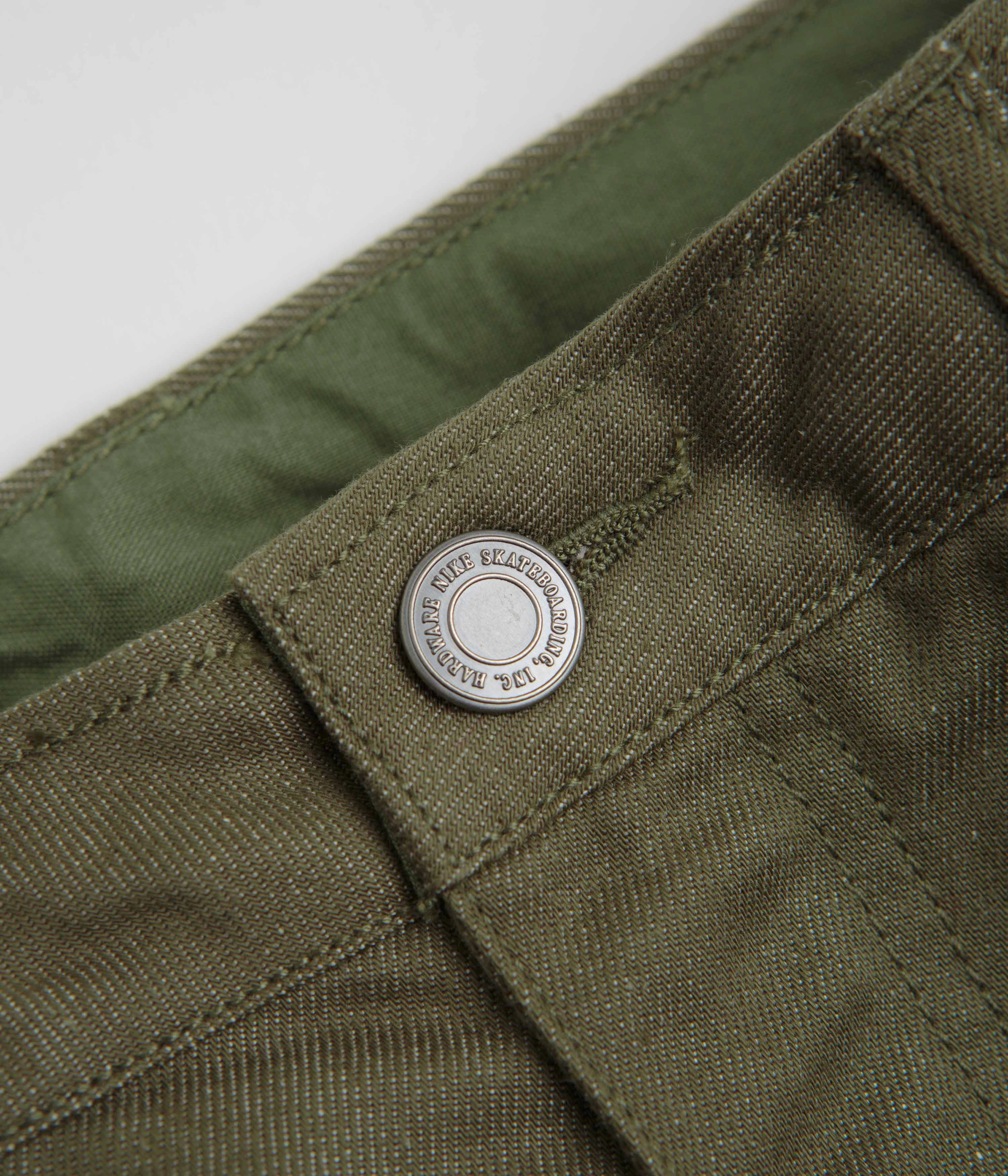 Non slip grip Nike SB Loose Denim Pants - Medium Olive