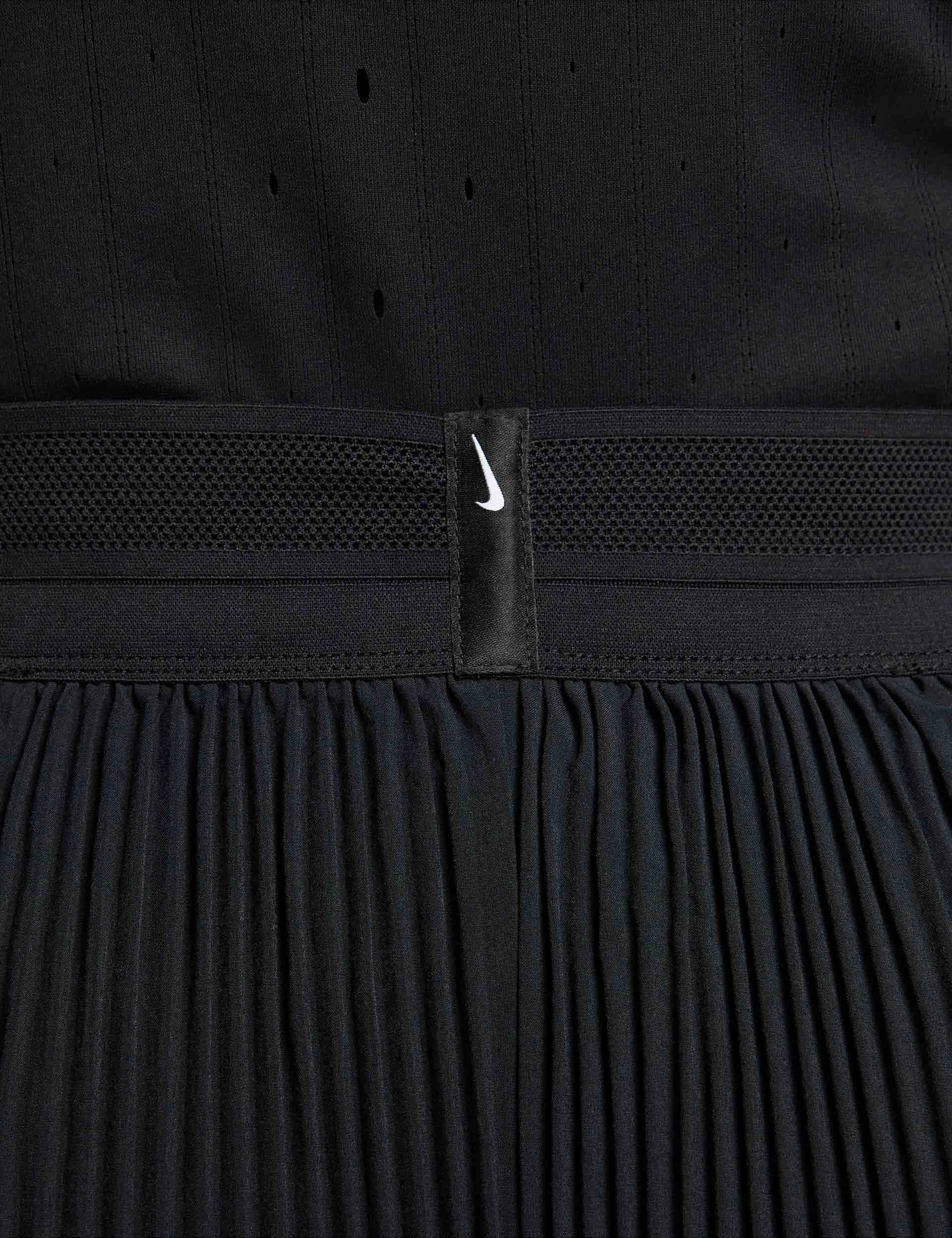 Secure Pocket Zippers AeroSwift Dri-FIT ADV 3" Running Shorts - Black/White